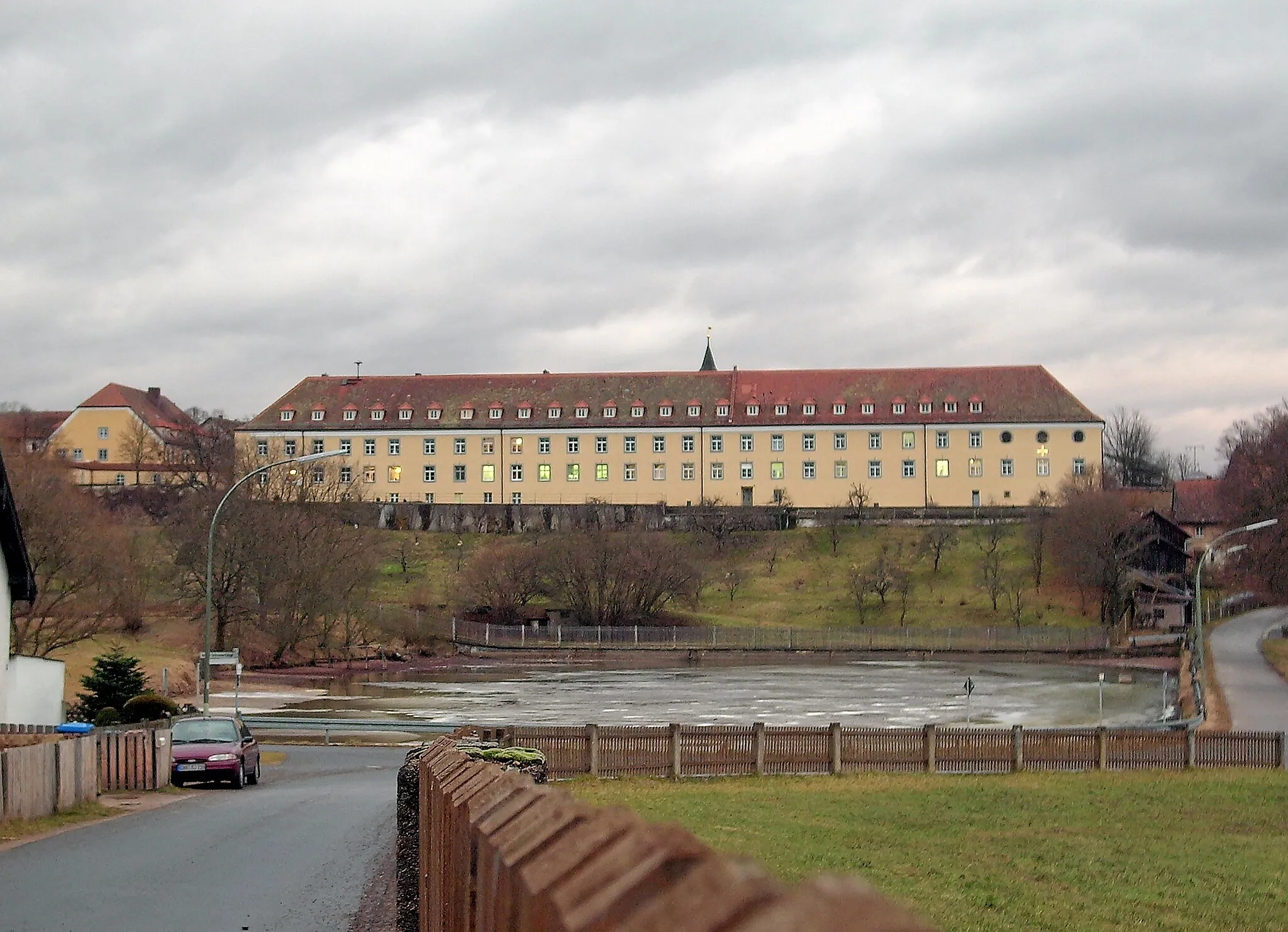 Photo showing: Blick auf das Kloster