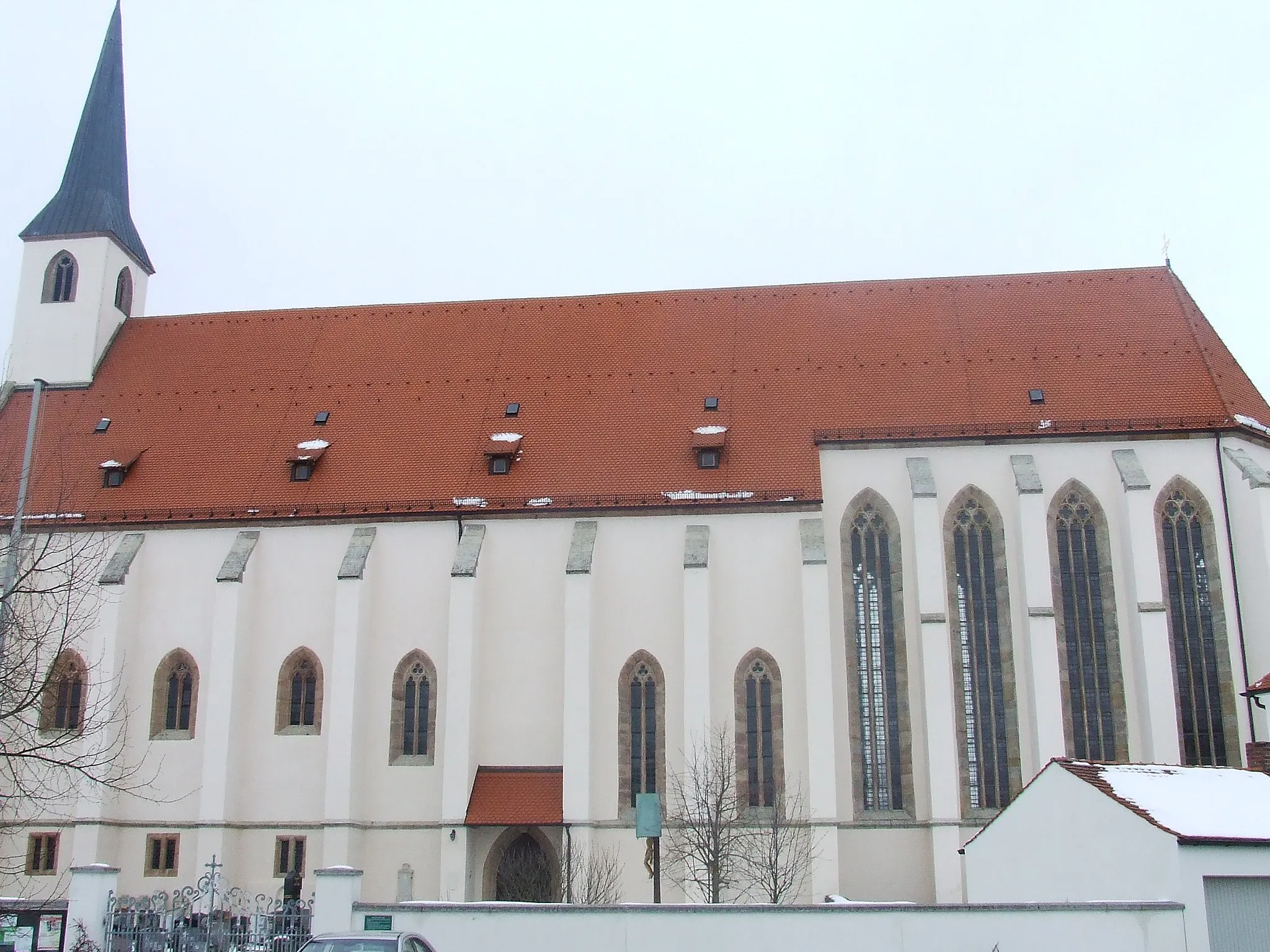 Photo showing: Landkreis Neumarkt, ehemaliges Zisterzienserinnenkloster Seligenporten, Blick auf die Klosterkirche von Süden, Winter