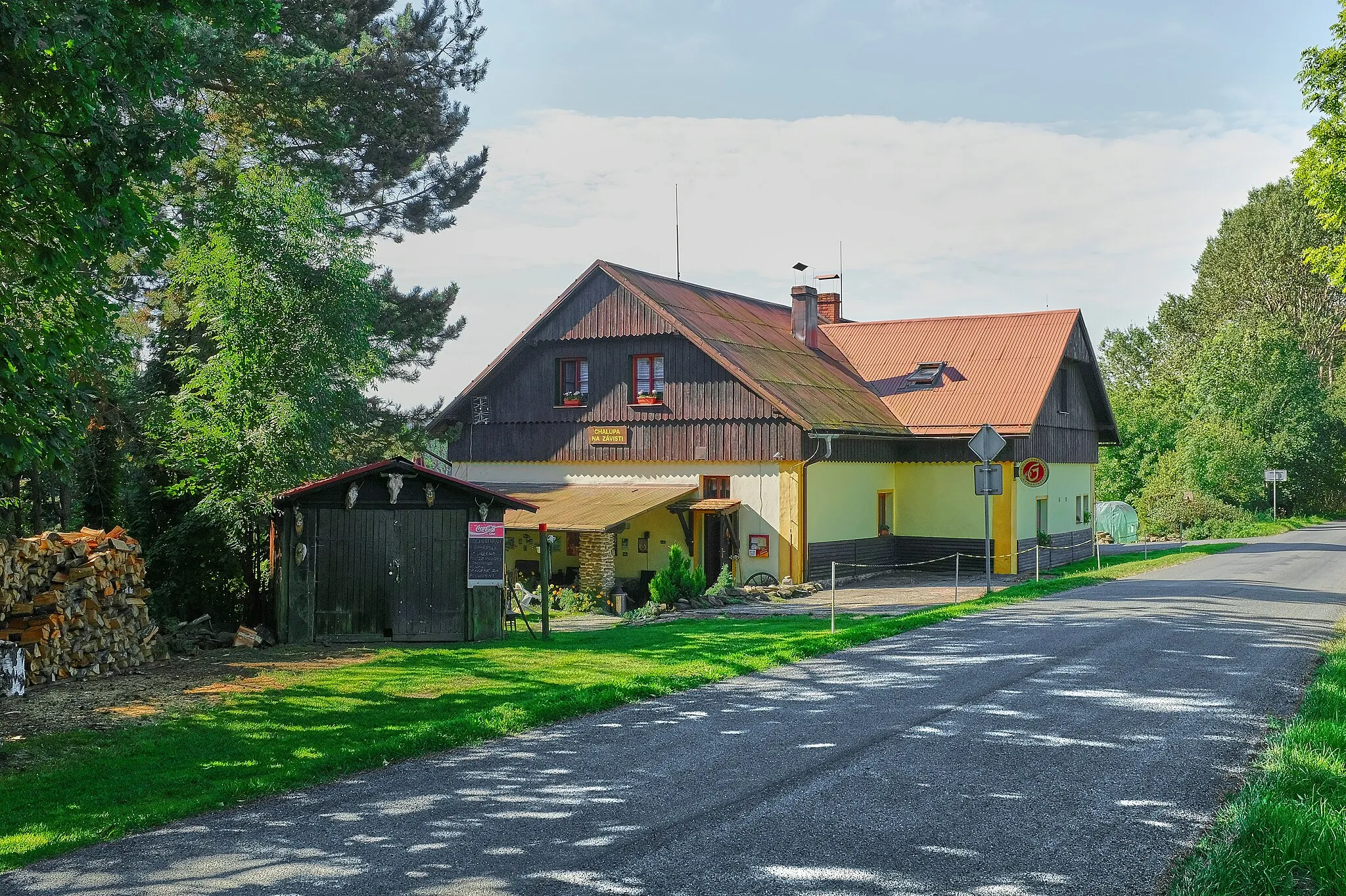 Photo showing: Závist, část obce Rybník, penzion Na Závisti, okres Domažlice