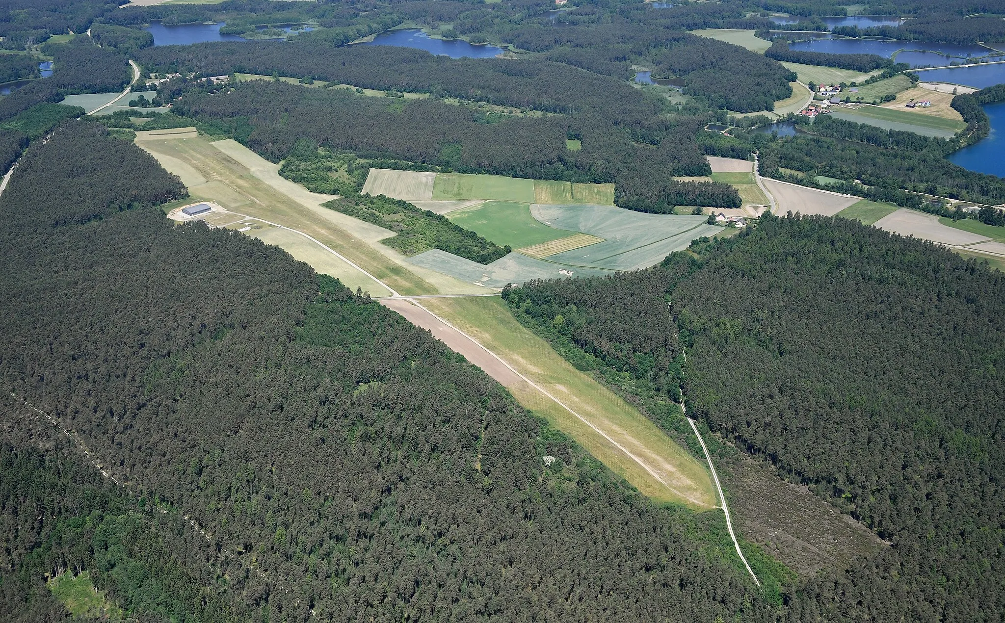 Photo showing: Aerial image of the Schwandorf airfield