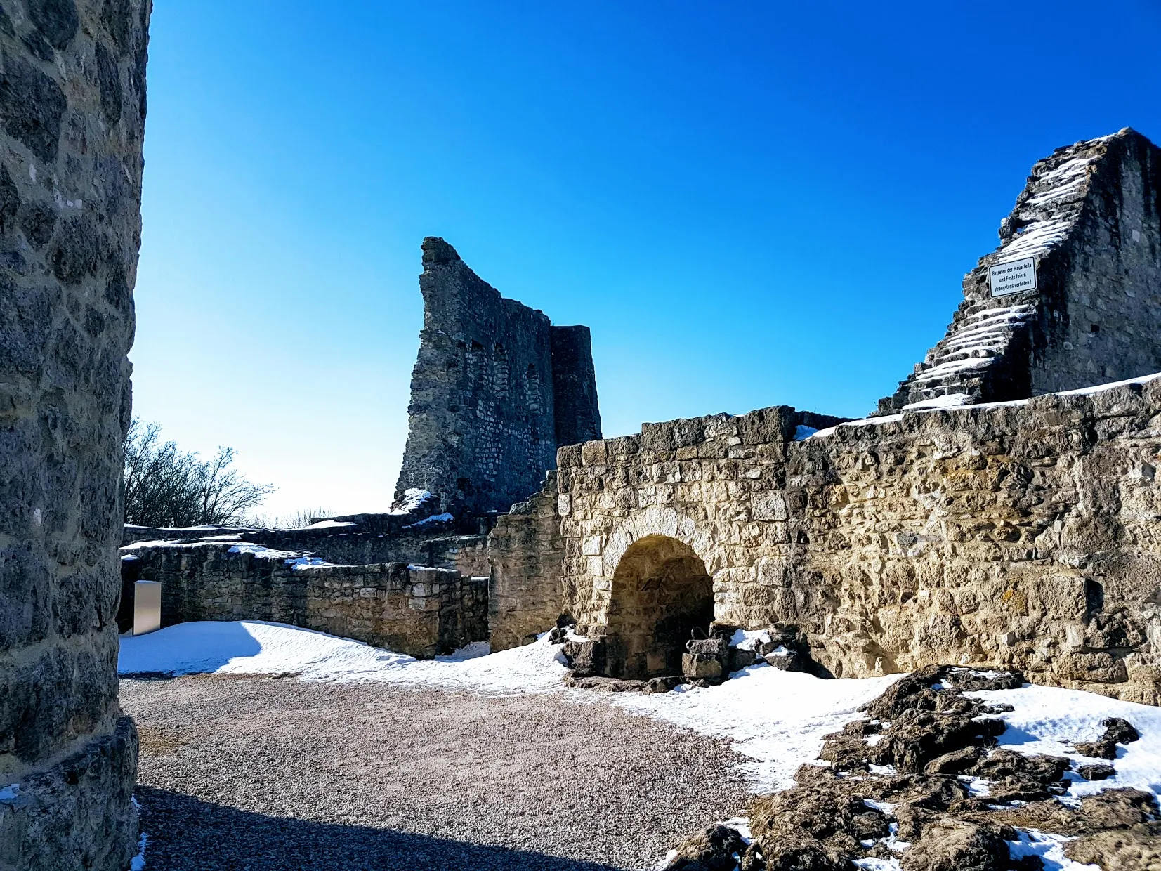 Photo showing: Burgruine Wolfstein (2017)