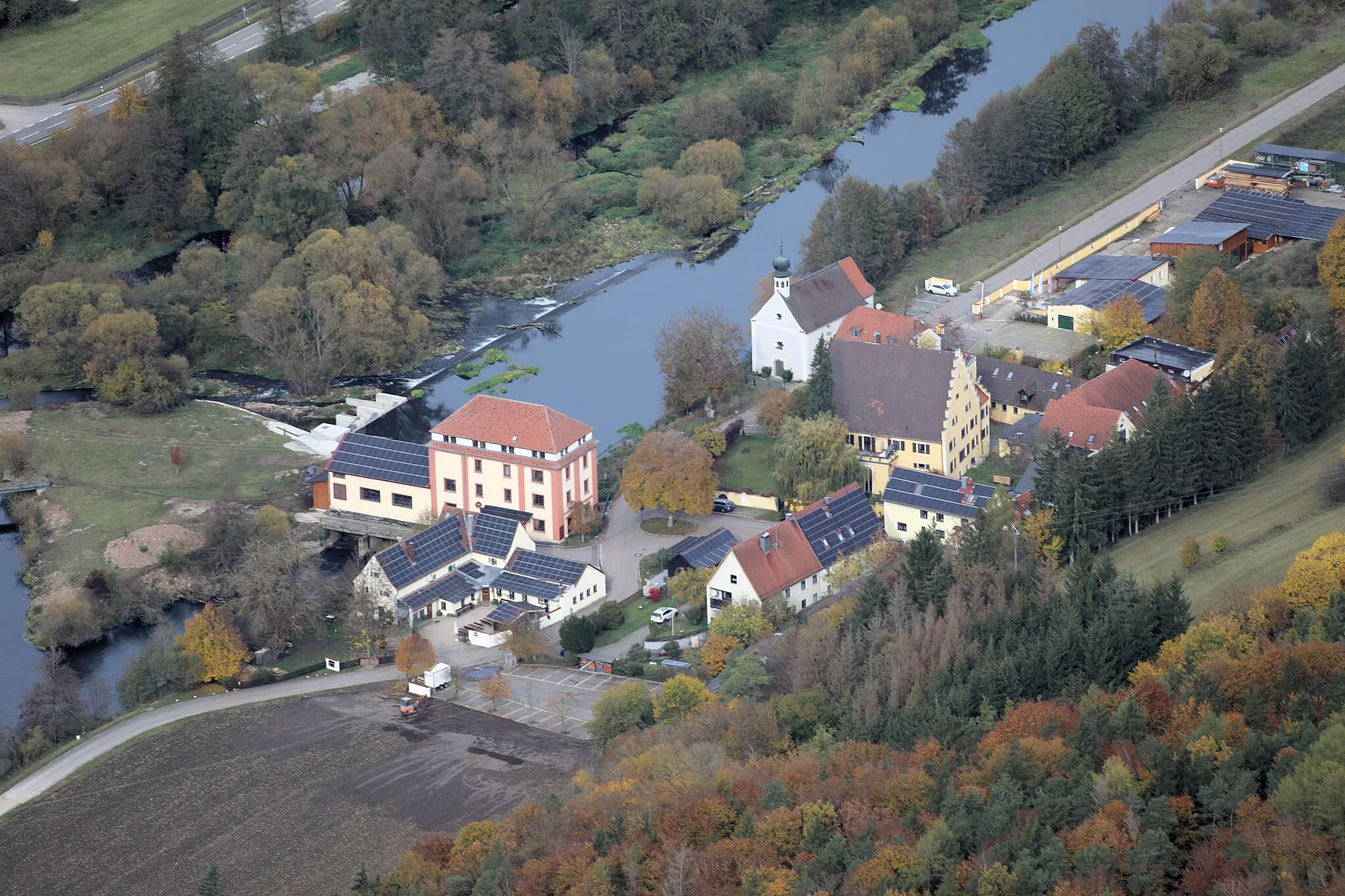 Photo showing: Heitzenhofen, Gemeinde Duggendorf, Landkreis Regensburg, Oberpfalz, Bayern