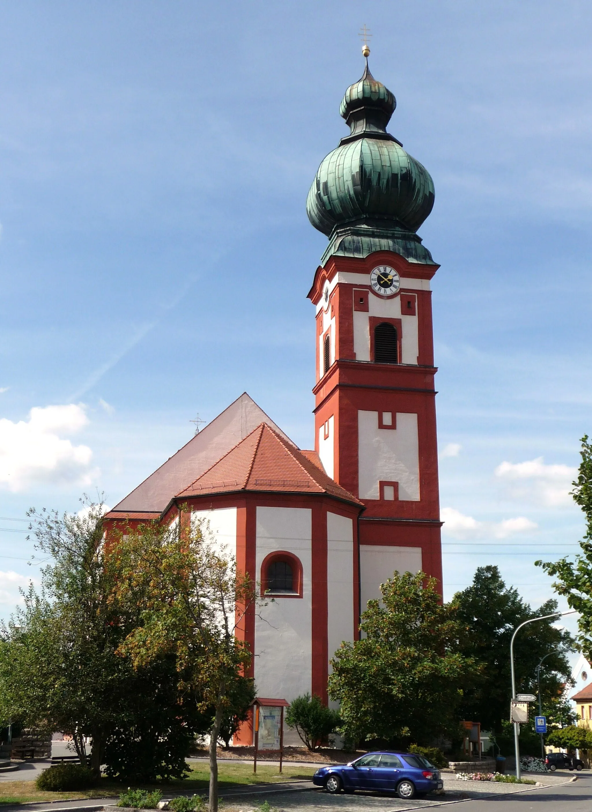 Photo showing: Die katholische Pfarrkirche Mariä Himmelfahrt in Eslarn