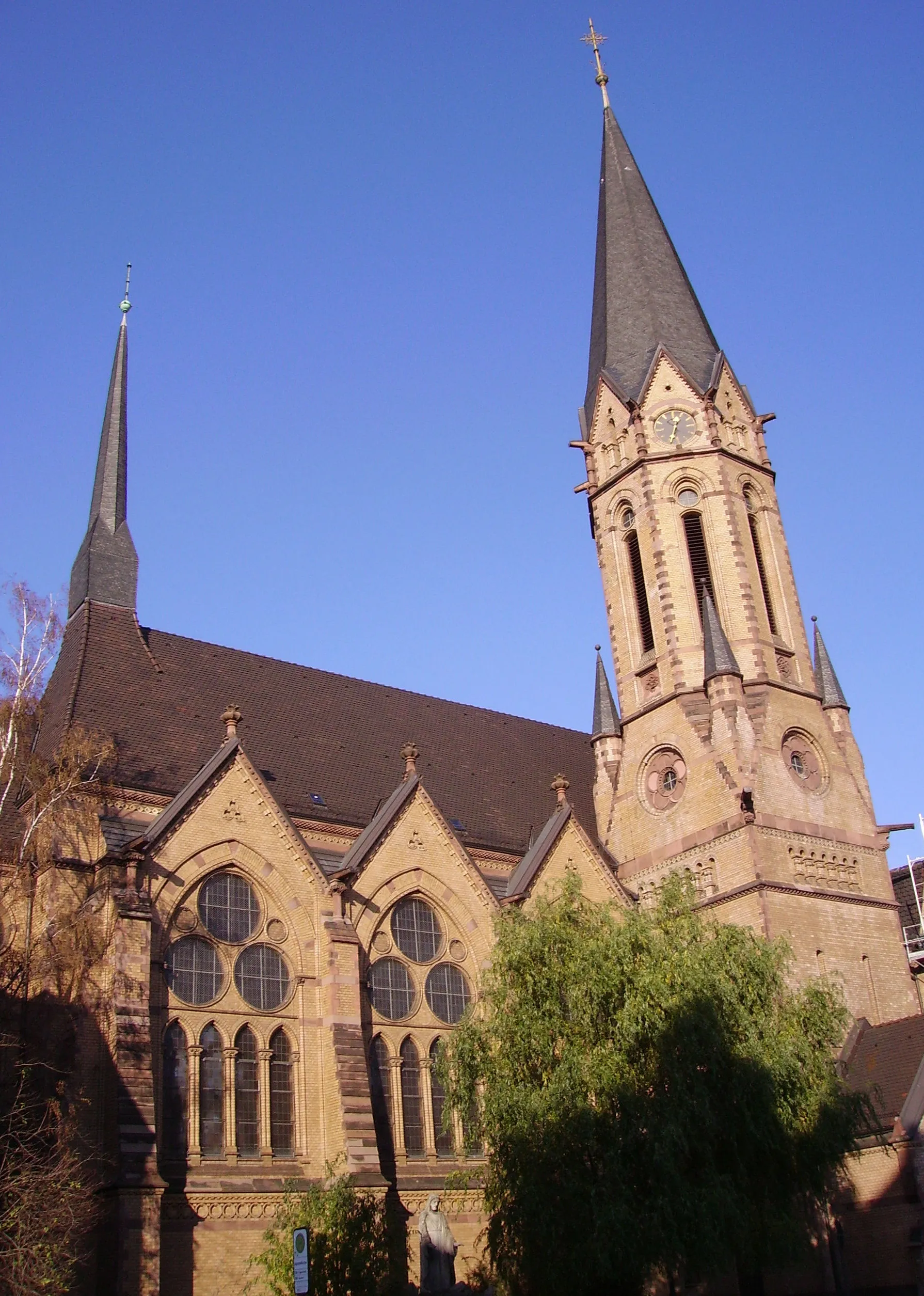 Photo showing: church in Ludwigshafen, Germany