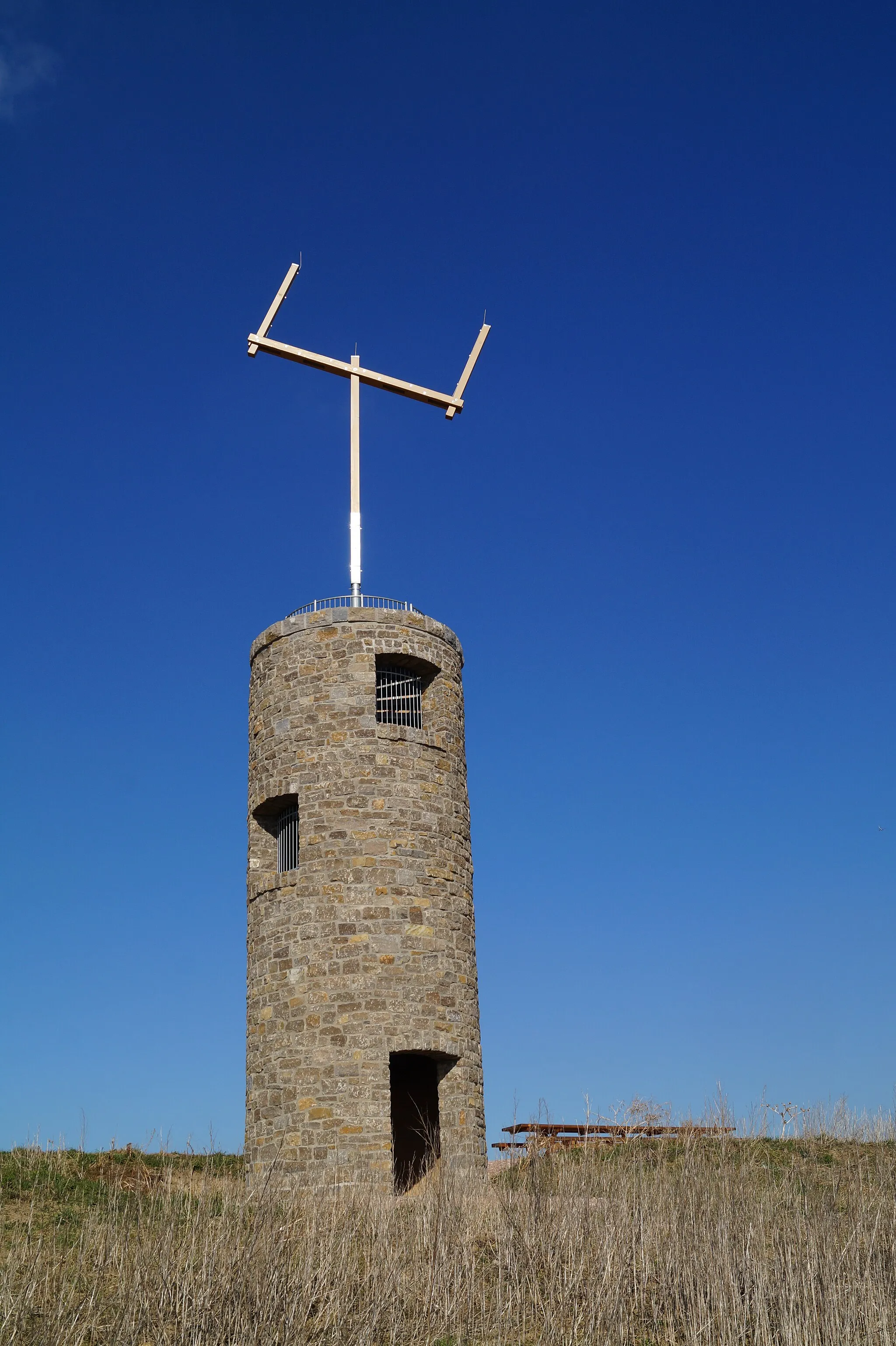 Photo showing: Nachbau eines optischen Telegrafen auf der Napoleonshöhe bei Sprendlingen (Rheinhessen)