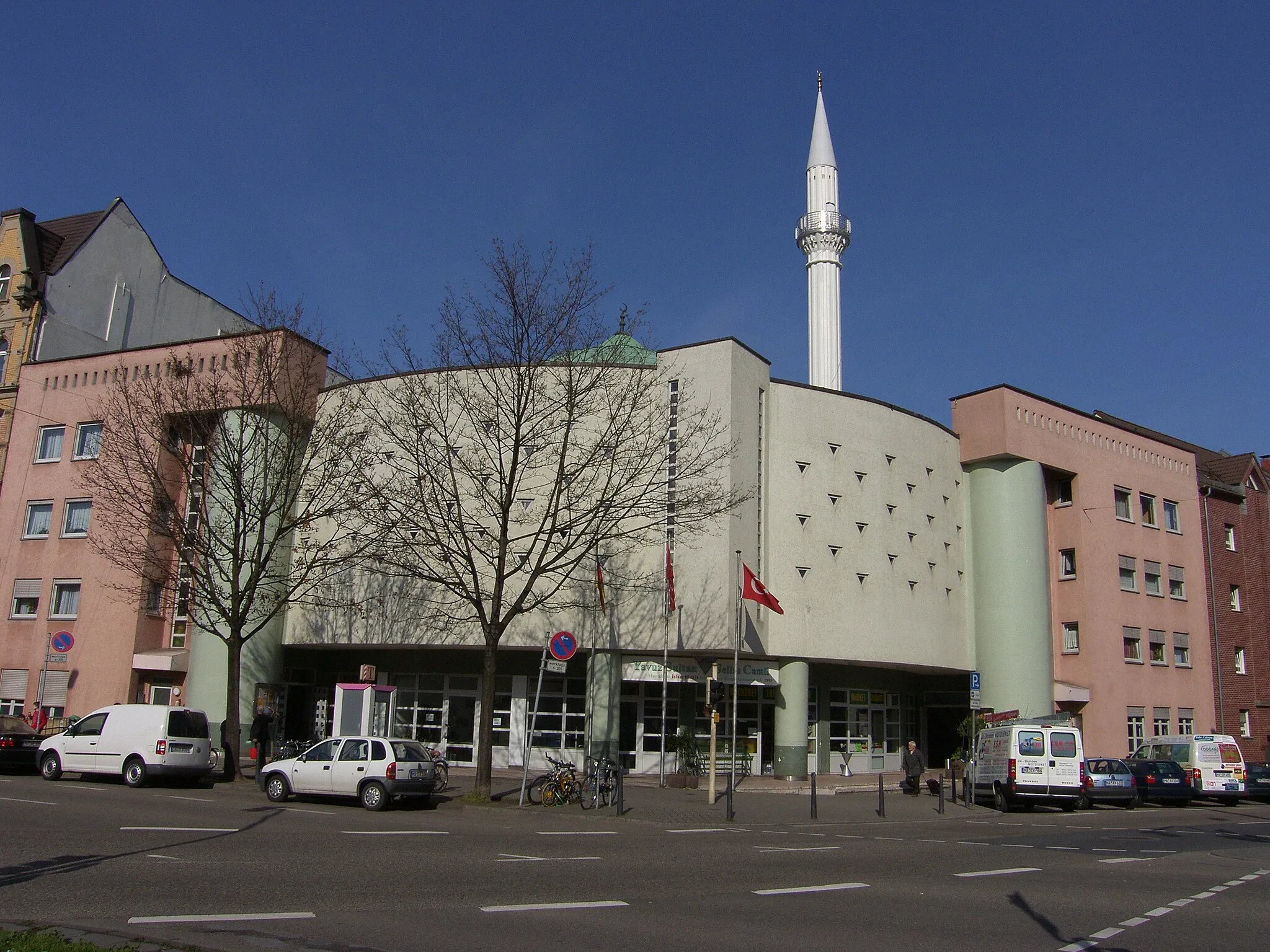 Photo showing: Yavuz Sultan Selim Mosque, Mannheim, Germany