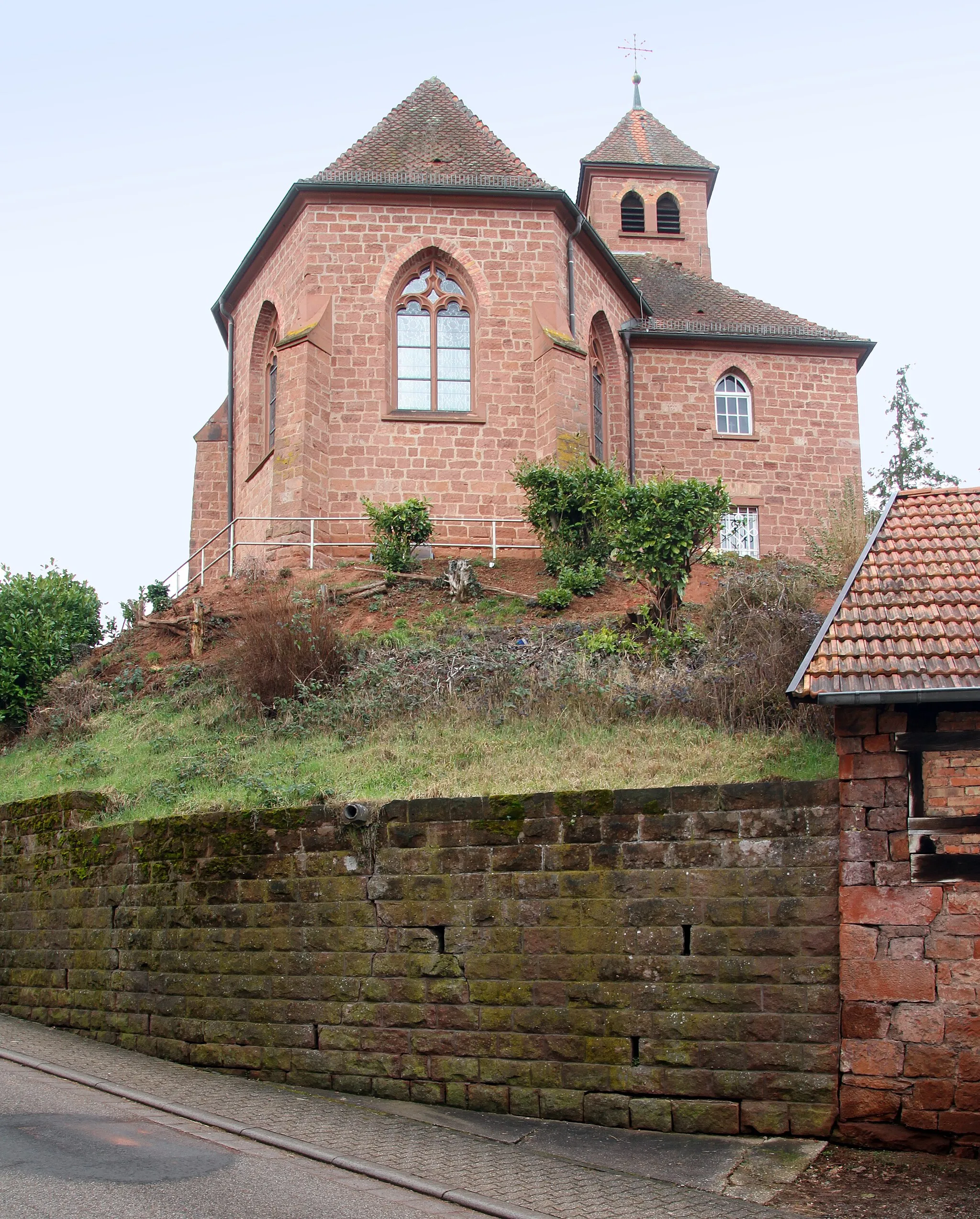 Photo showing: Church of Saint Sylvester in Völkersweiler.