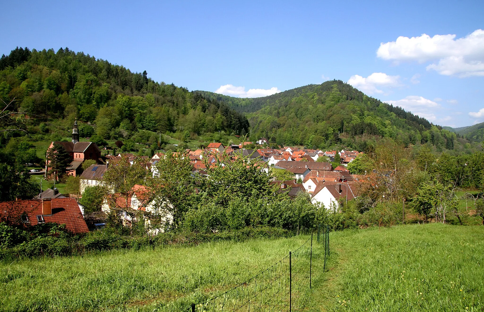 Photo showing: Eußerthal