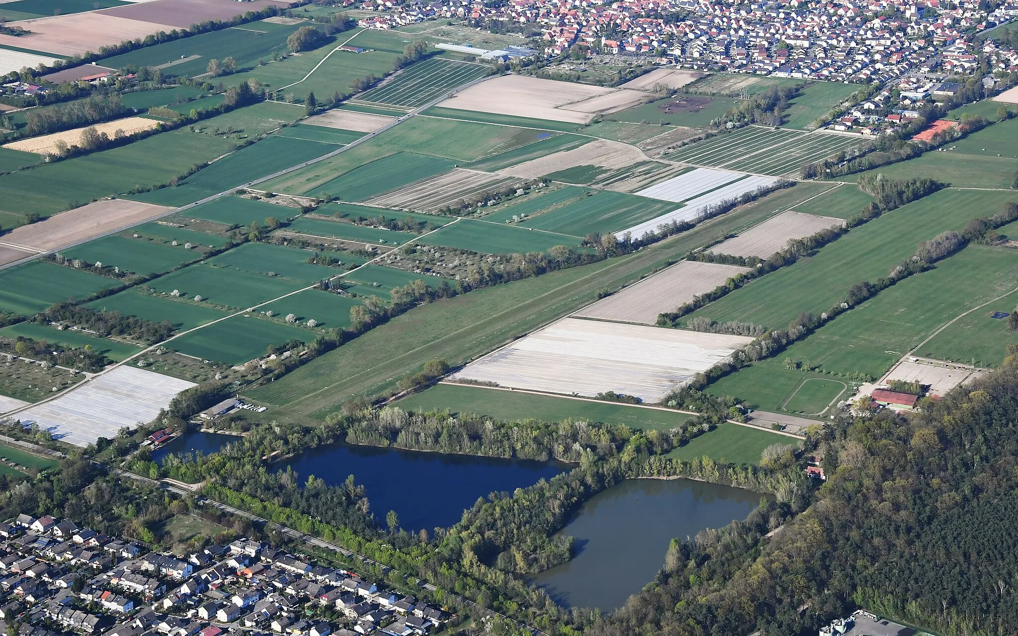 Photo showing: Aerial image of the Haßloch gliding site