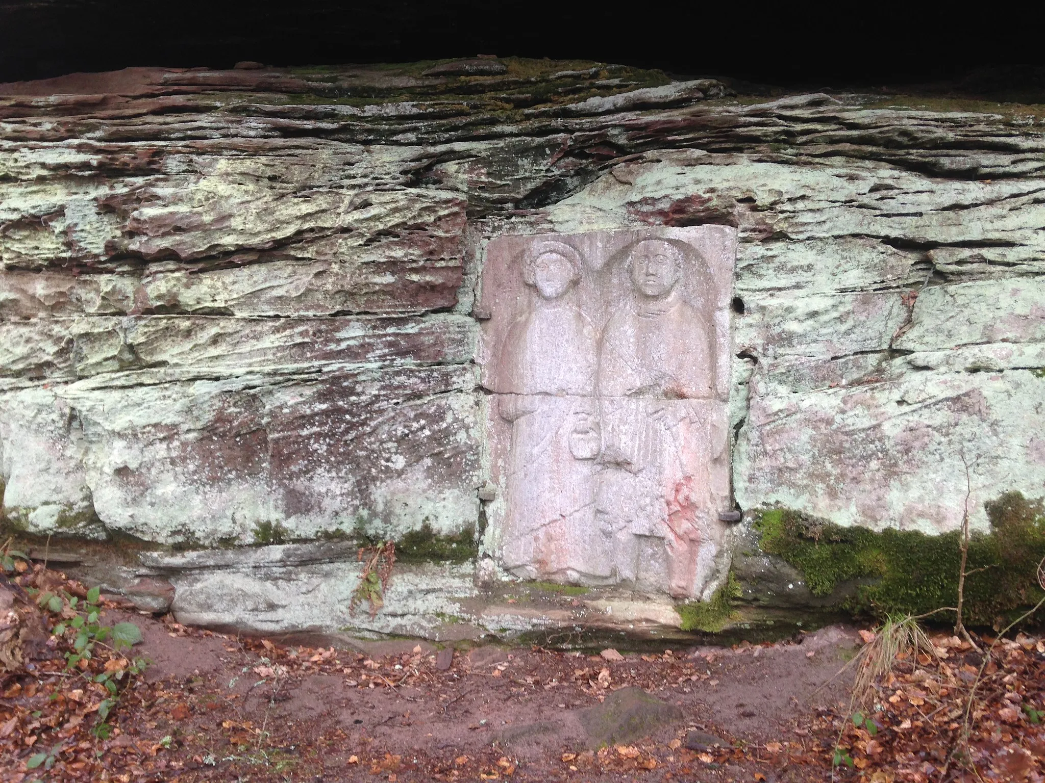 Photo showing: Das Replik einer Grabplatte (Der Saltuarius und seine Frau)