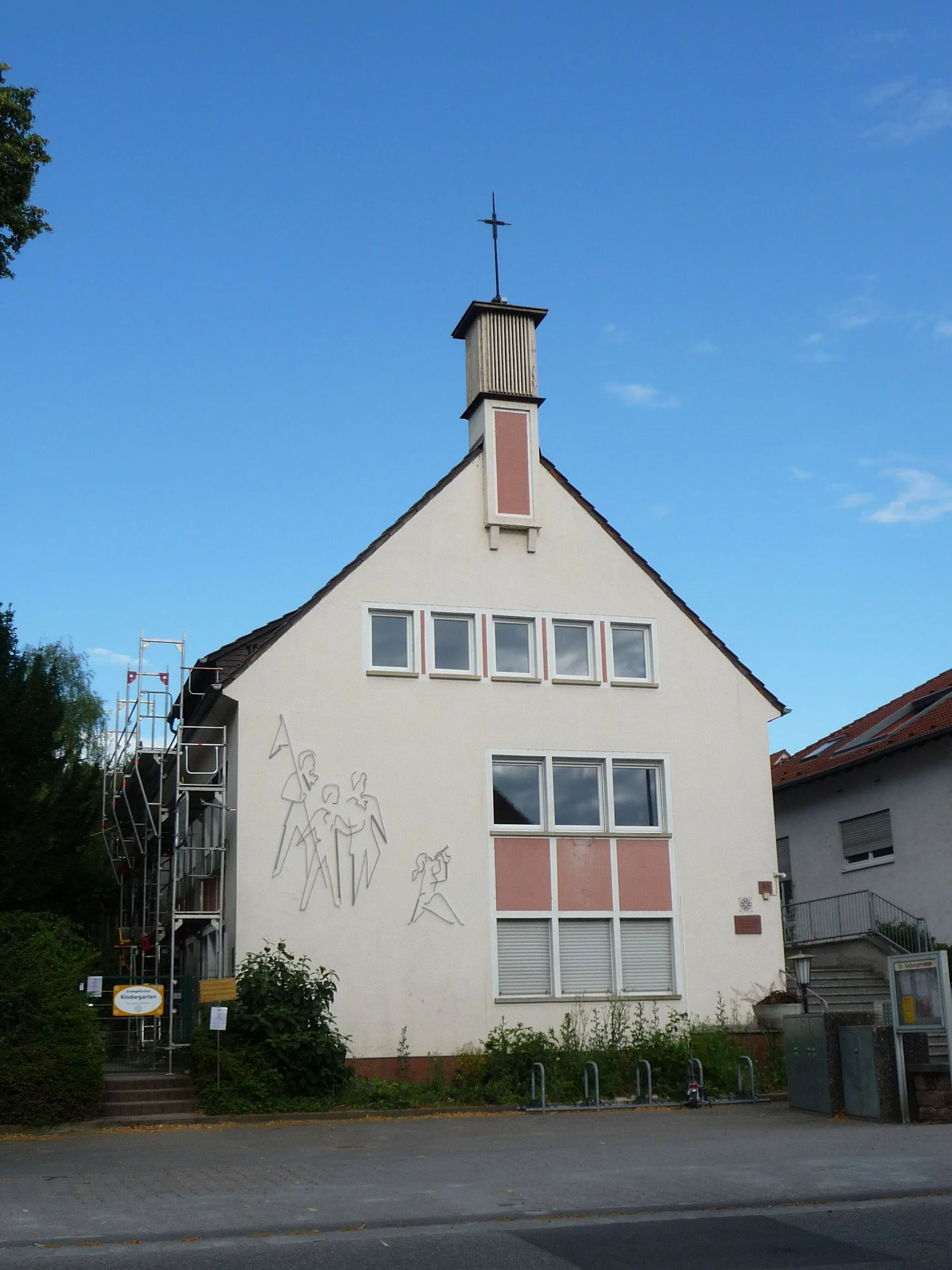 Photo showing: Evangelische Kirche in Worms-Herrnsheim