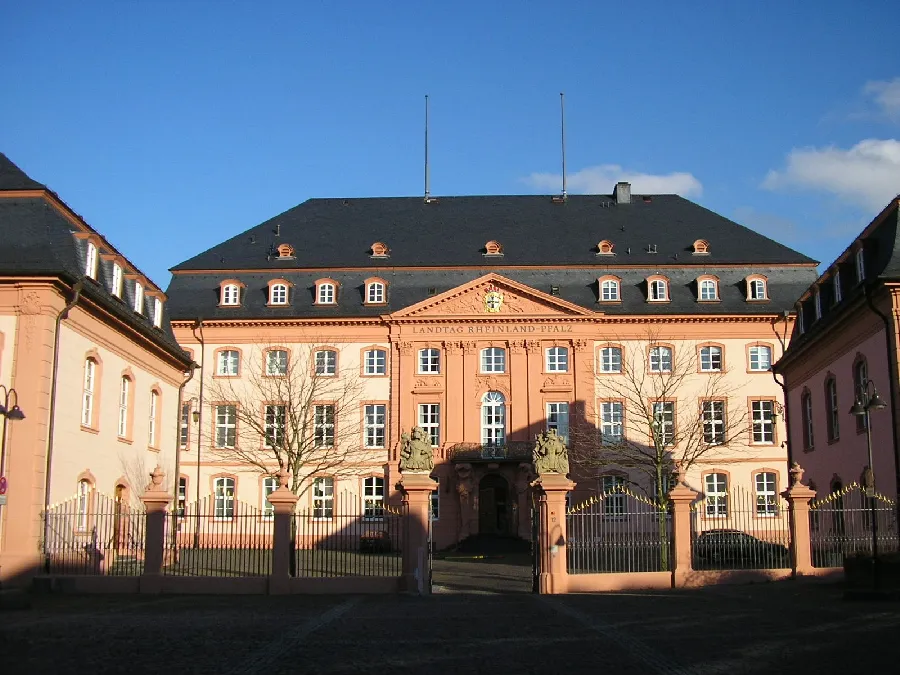 Photo showing: Deutschhaus Mainz (heute Landtagsgebäude Rheinland-Pfalz).
