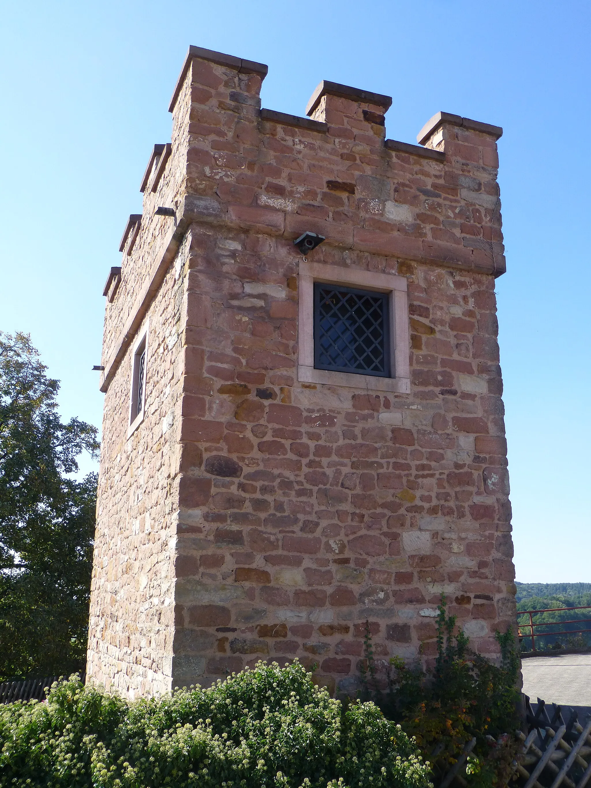 Photo showing: Der Glockenturm in Stauf, Nordostseite des Turms
