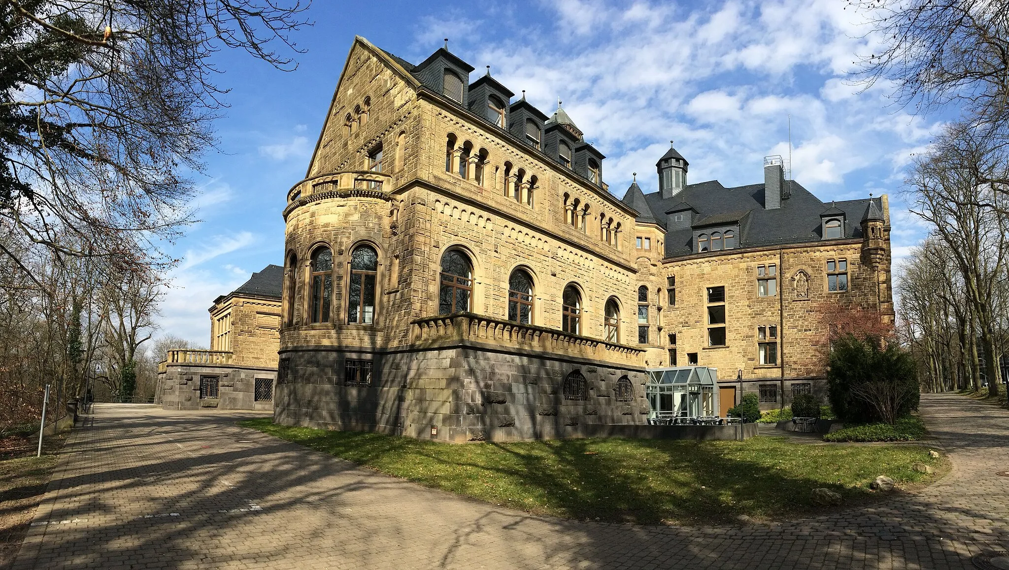 Photo showing: Schloss Waldthausen, Mainz,  Rückansicht