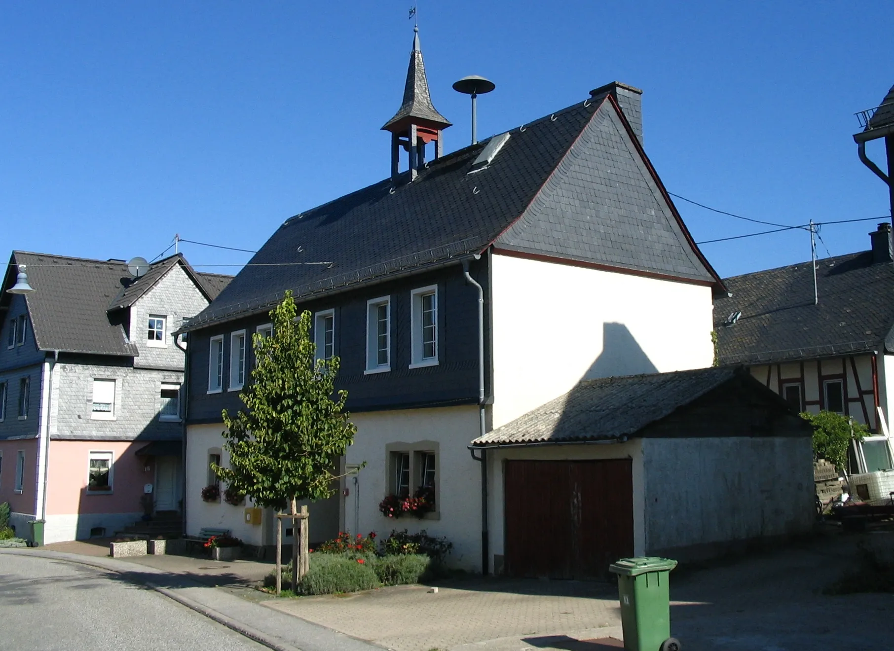 Photo showing: Gemeindehaus in Hollnich (Hunsrück)