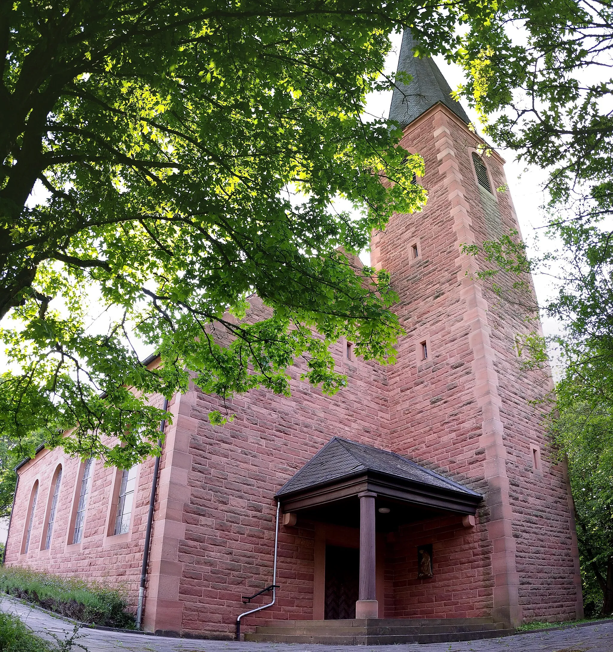 Photo showing: Protestantische Kirche Mehlbach