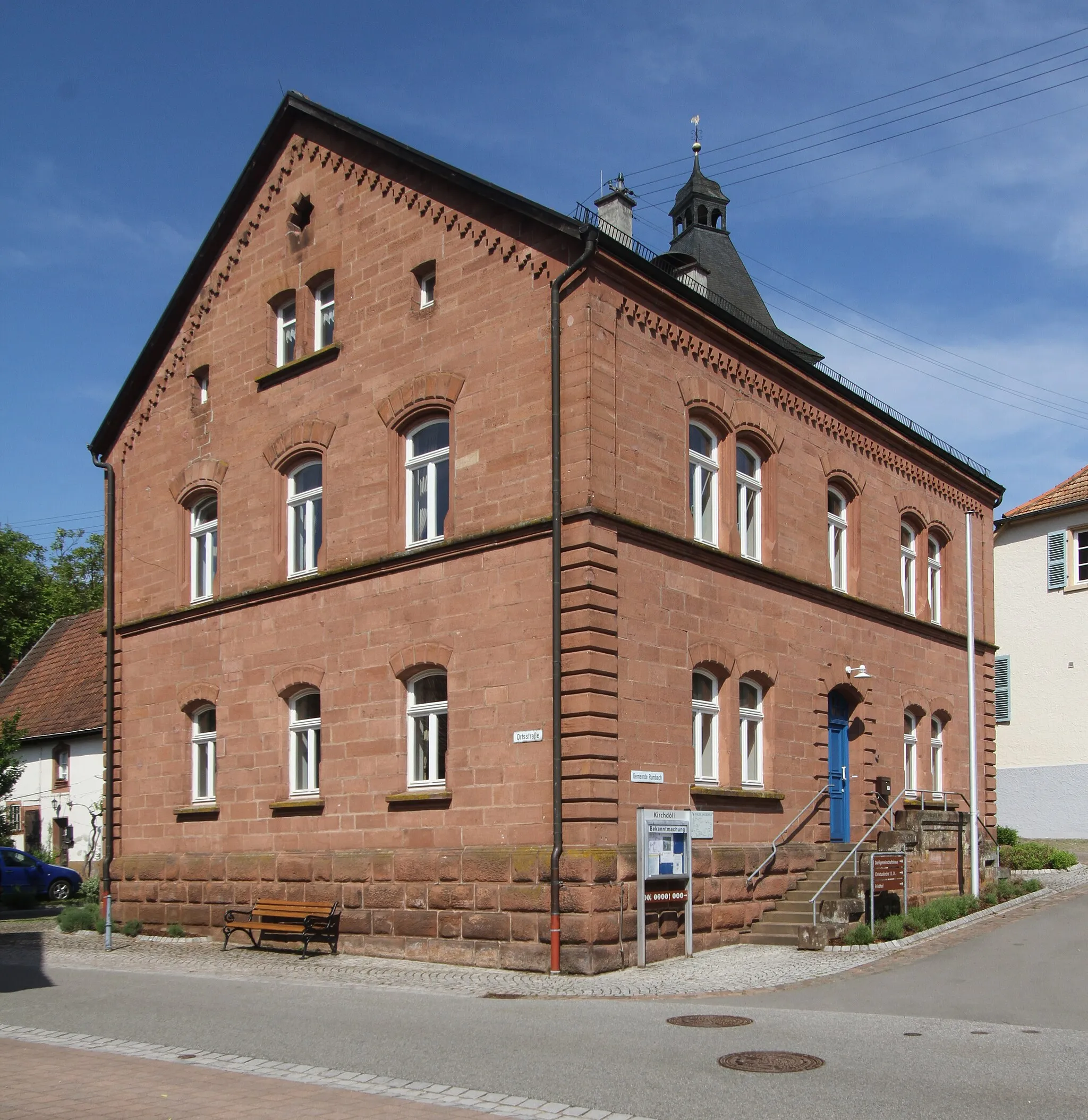 Photo showing: Denkmalgeschütztes Haus in Rumbach.