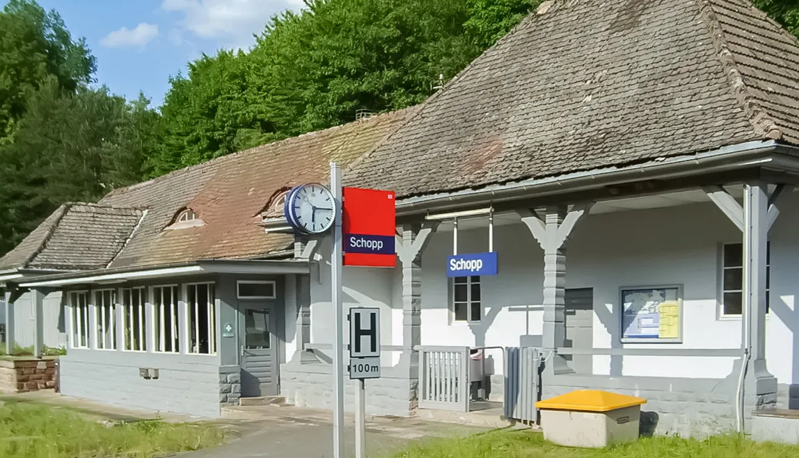Photo showing: Schopp, Railway Station