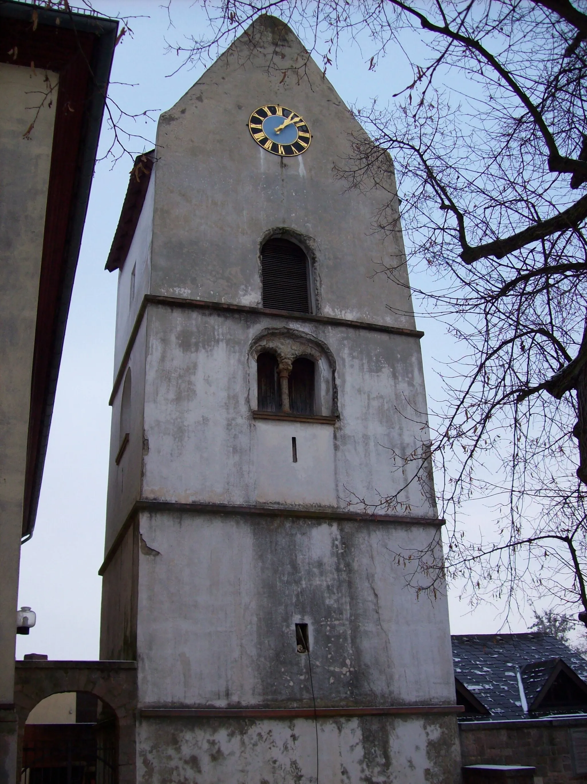 Photo showing: Freistehender Wehrturm, 13. Jahrhundert, Frei-Laubersheim, Rheinland-Pfalz