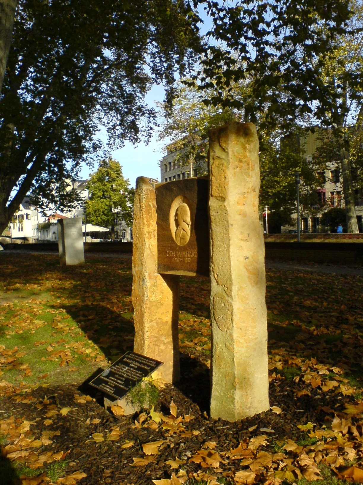 Photo showing: Denkmal für Friedrich Christian Laukhard, geboren in Wendelsheim, begraben in Kreuznach.