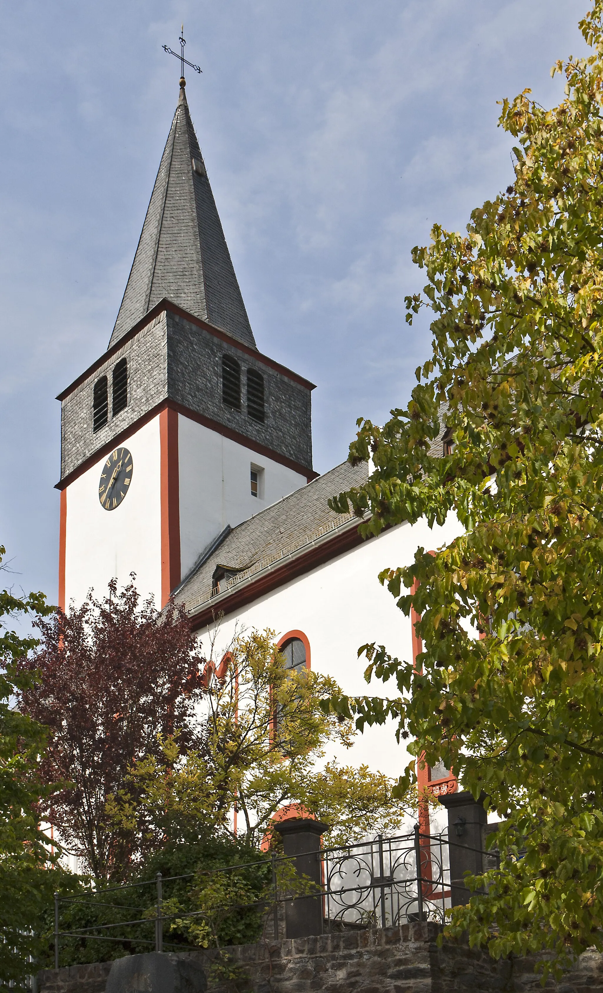Photo showing: Manubach, Evangelische Pfarrkirche