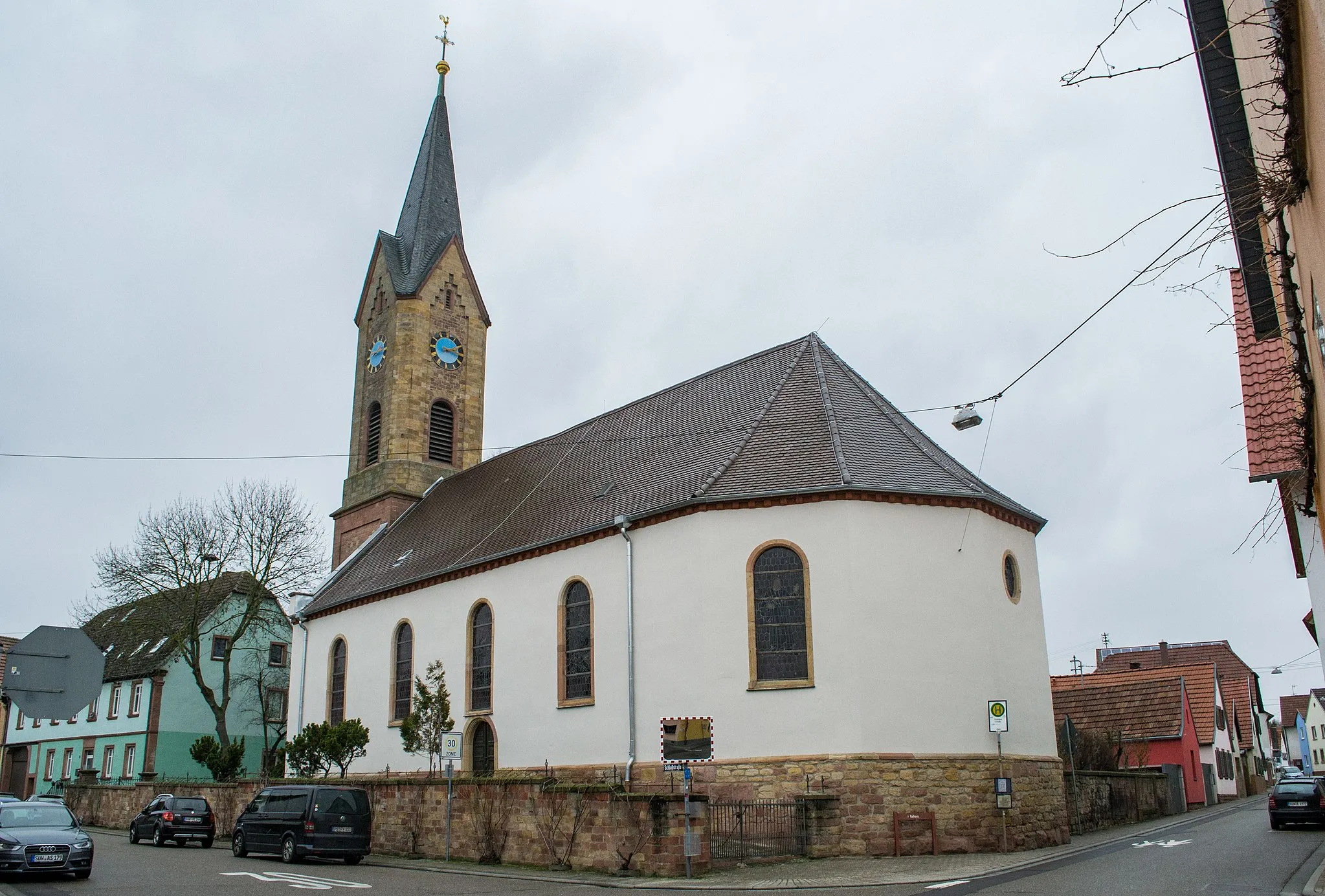 Photo showing: Protestant church in Essingen (Palatinate).