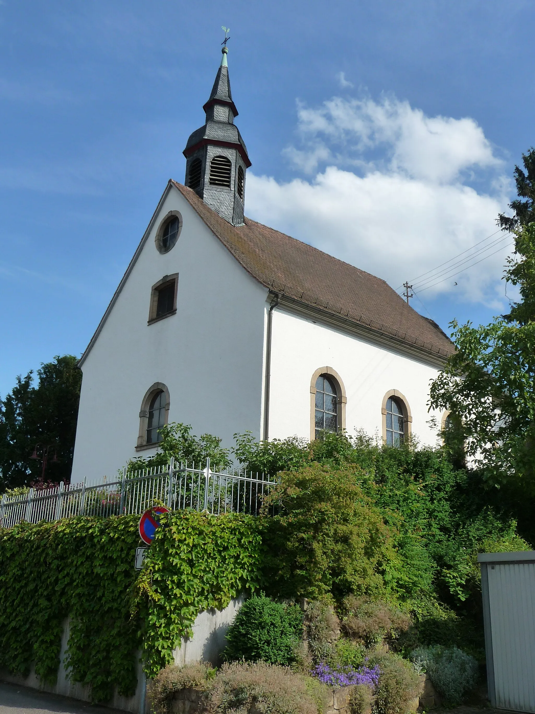 Photo showing: Katholische Kirche St. Philipp und Jakob in Knöringen.
Knöringen ist eine Ortsgemeinde im Landkreis Südliche Weinstraße in Rheinland-Pfalz.