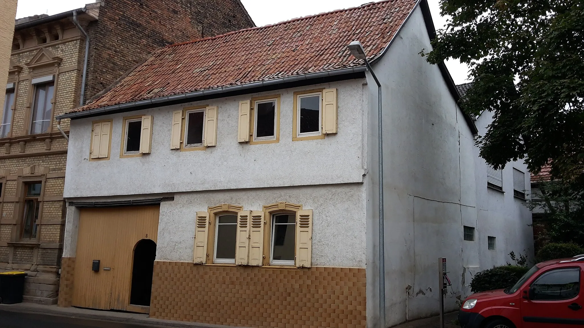 Photo showing: Wohnhaus von 1781 Backhausstr.8 in Horrweiler