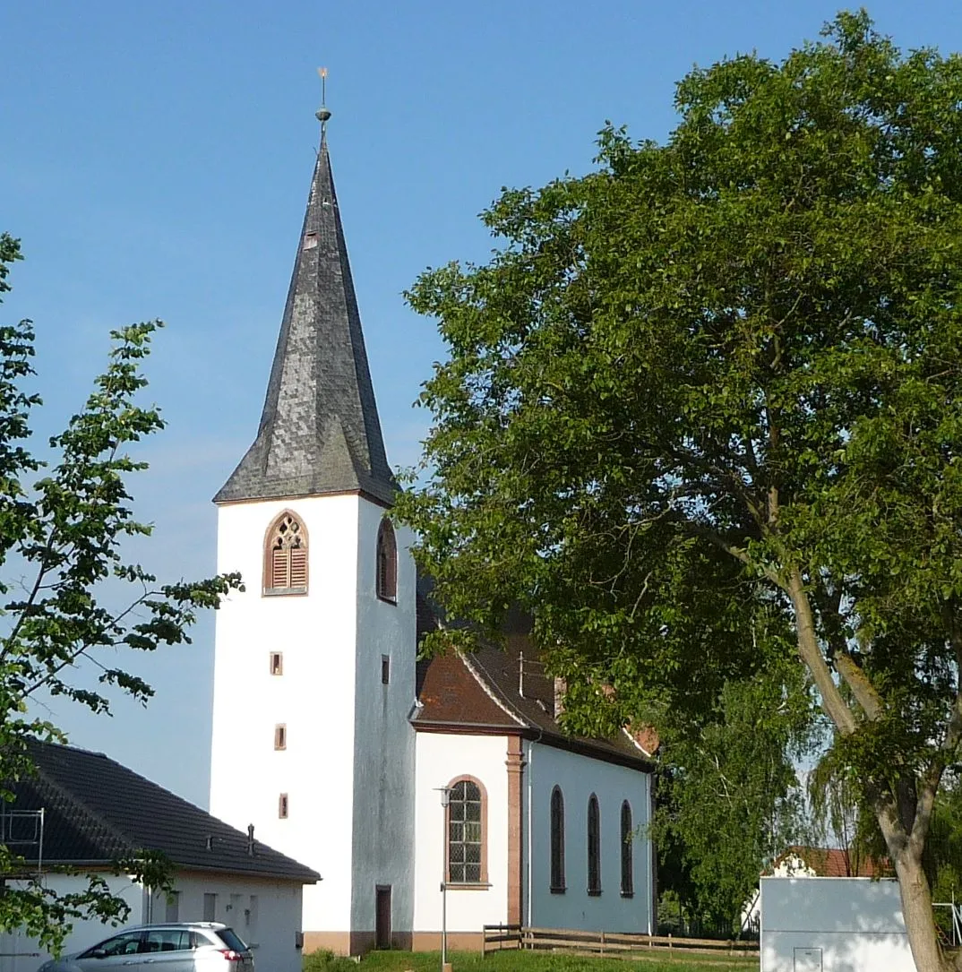 Photo showing: Protestantische Kirche, Altdorf (Pfalz)