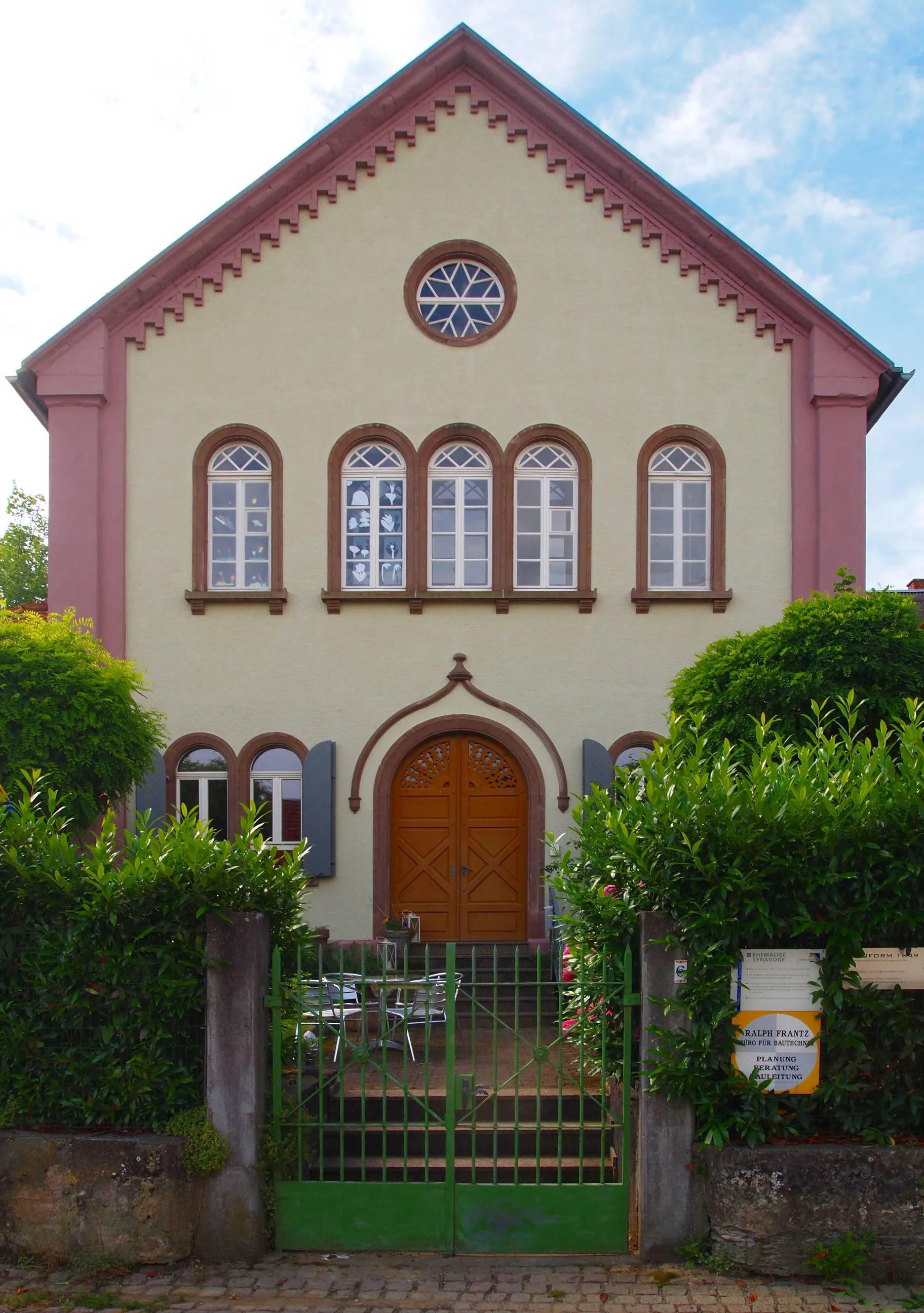 Photo showing: former synagogue of Gondelsheim, Germany