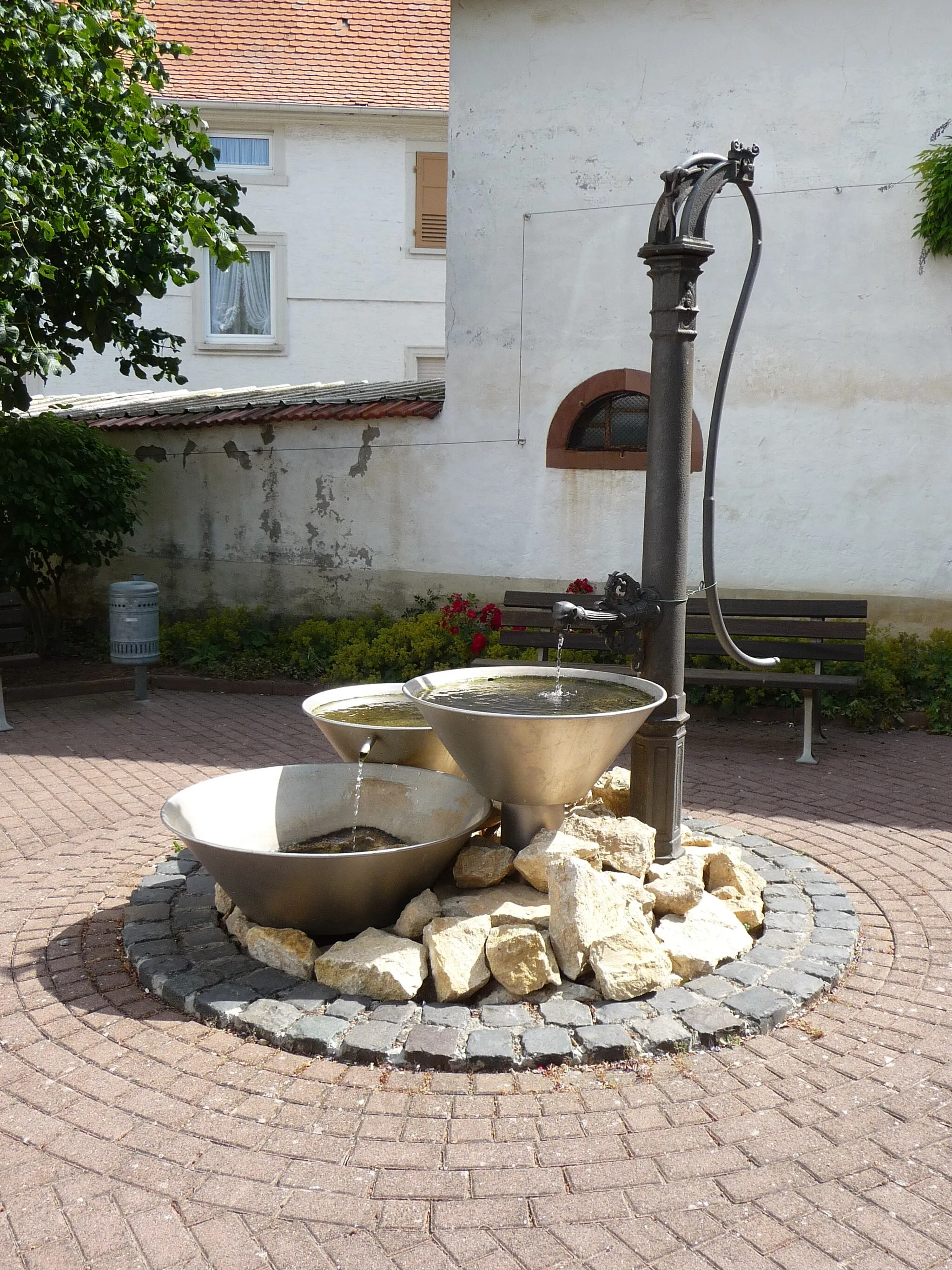 Photo showing: Gundheim ist eine Ortsgemeinde im Landkreis Alzey-Worms in Rheinland-Pfalz.