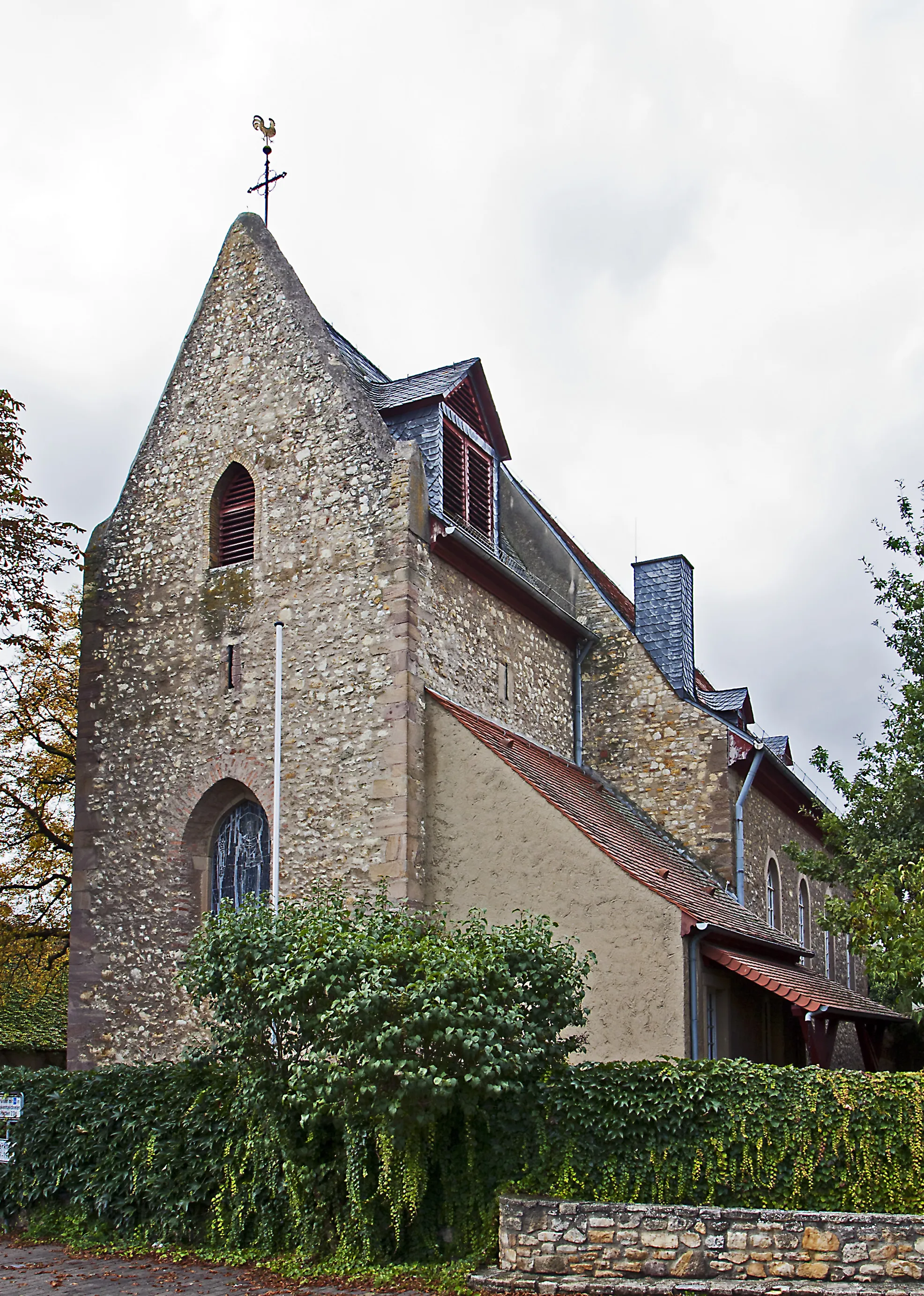 Photo showing: Wolfsheim, Evangelische Kirche