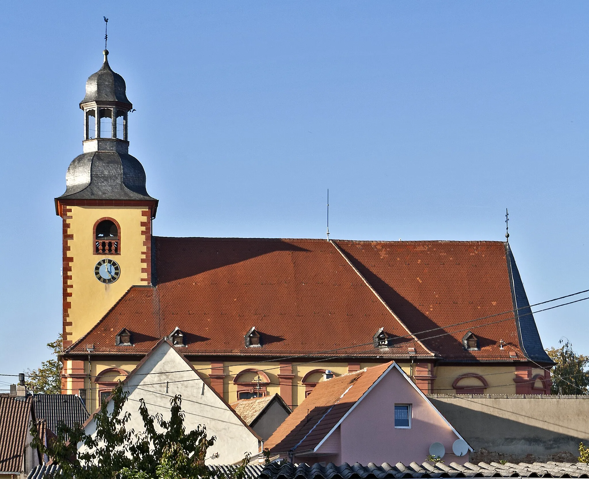 Photo showing: Worms-Abenheim, katholische Pfarrkirche St. Bonifatius