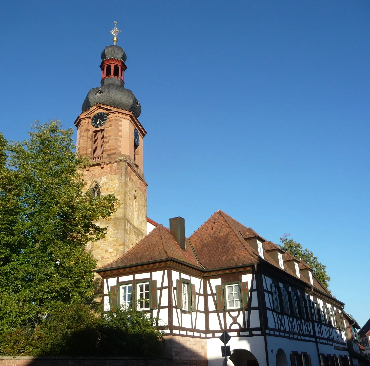 Photo showing: katholische Pfarrkirche St. Michael in Rheinzabern