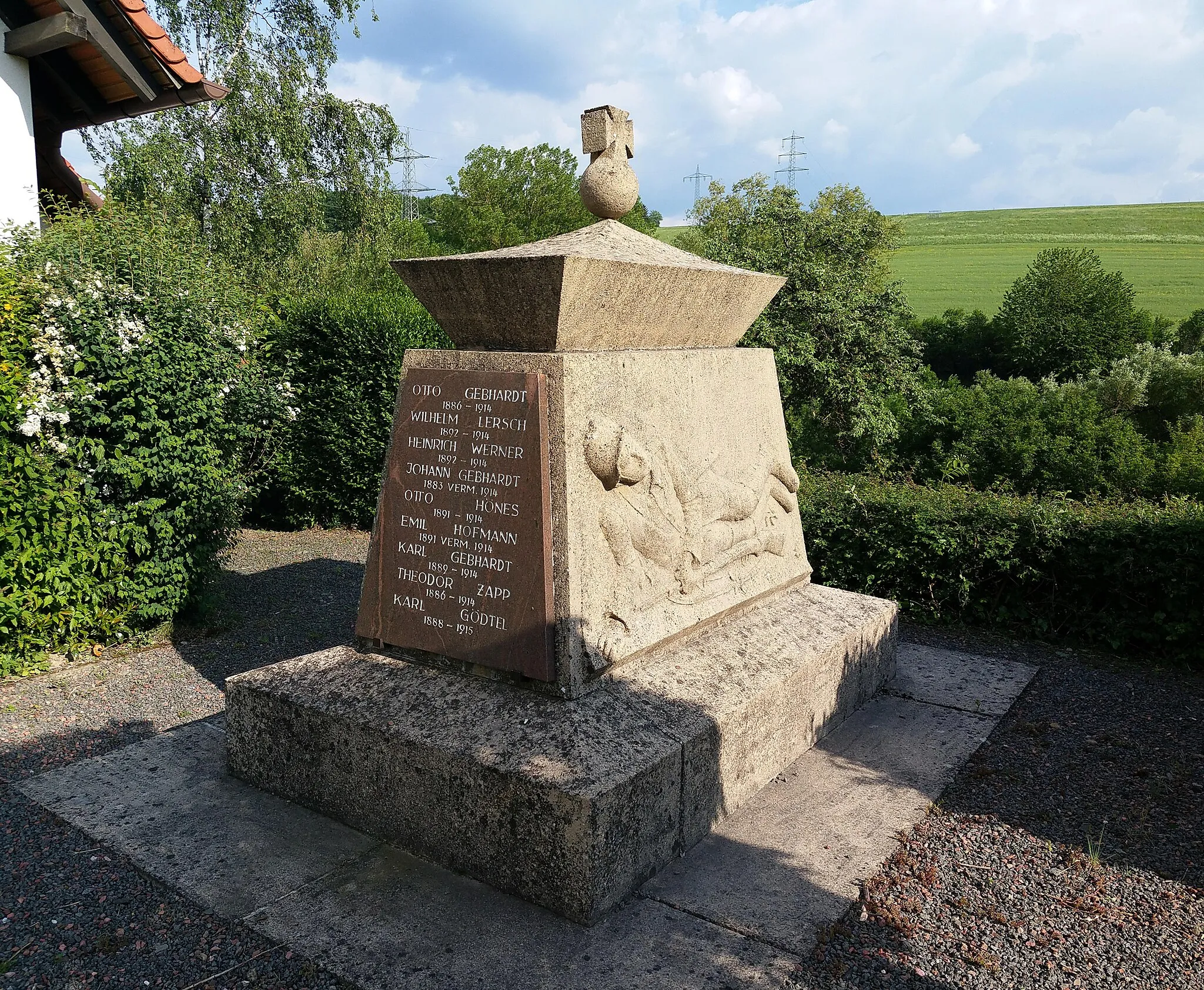 Photo showing: Kriegerdenkmal Wörsbach