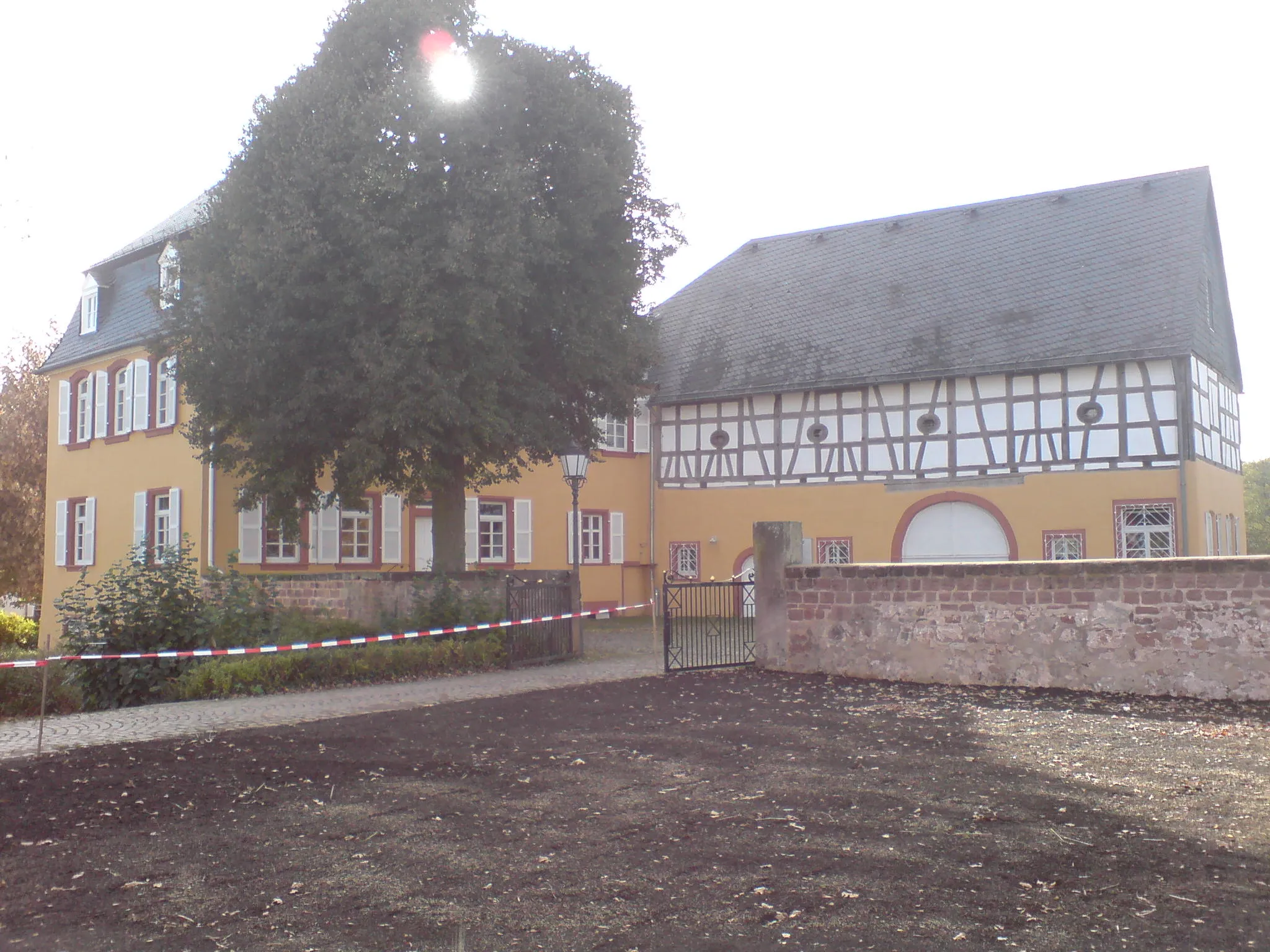 Photo showing: Innenhof der Gustavsburg in Jägersburg (Homburg Saar)