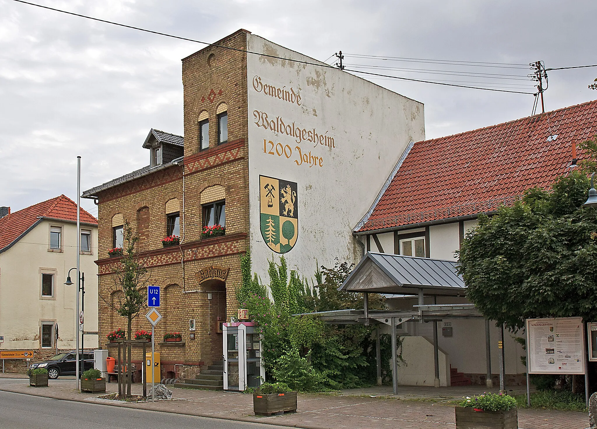 Photo showing: Waldalgesheim, Rathaus