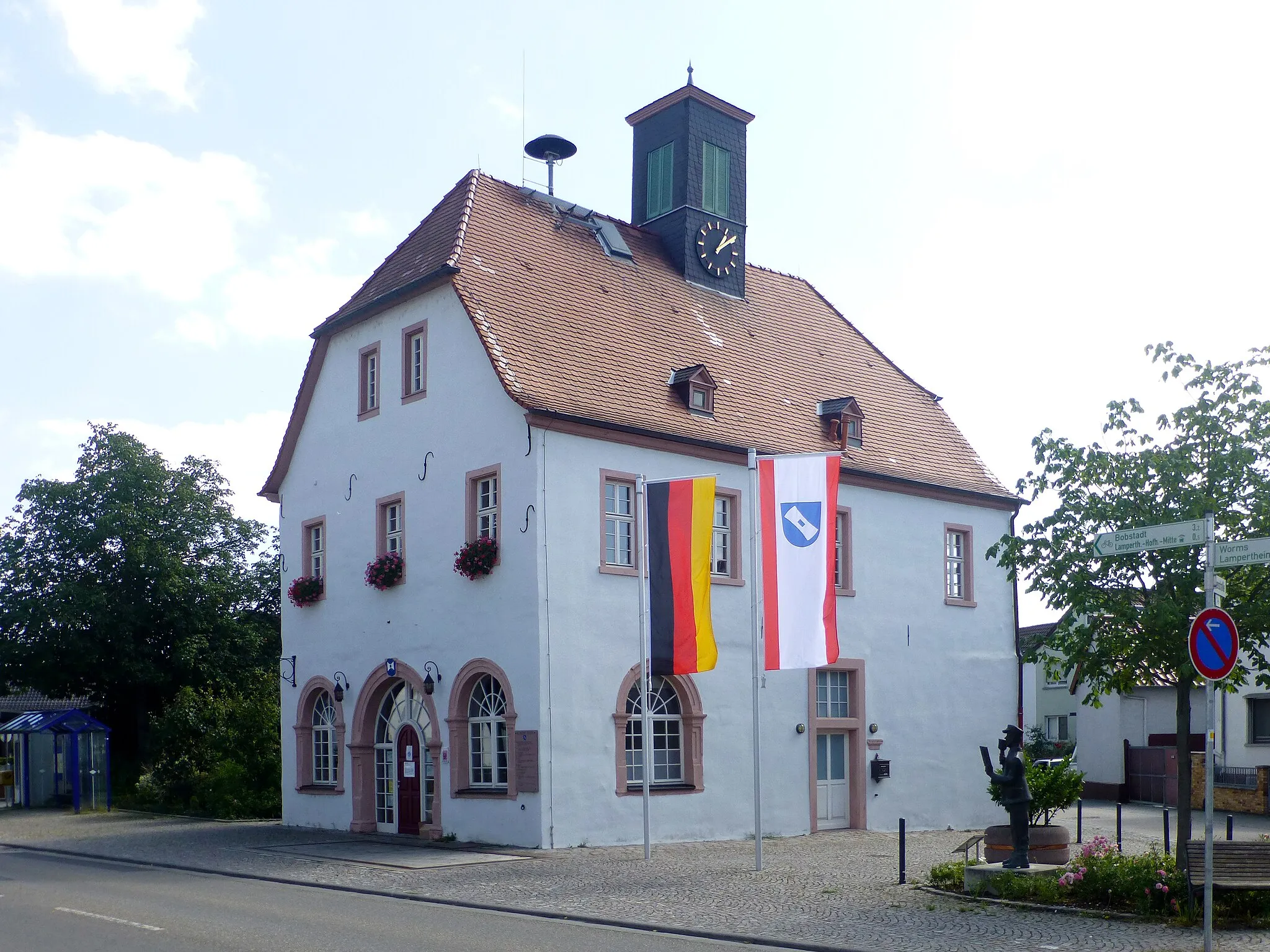 Photo showing: Altes Rathaus in Hofheim im Ried