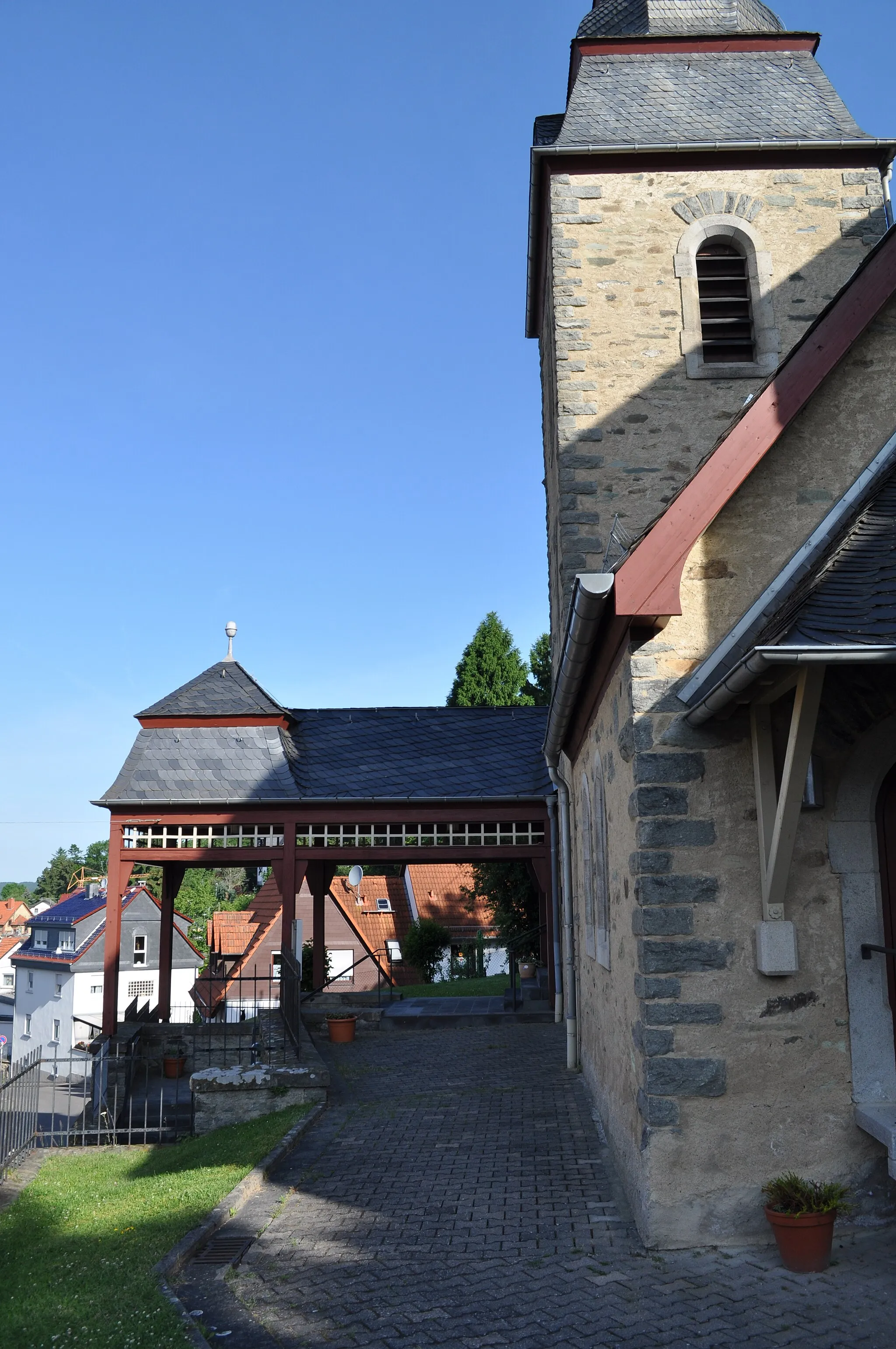 Photo showing: Katholische Pfarrkirche St. Joseph in Eppenhain