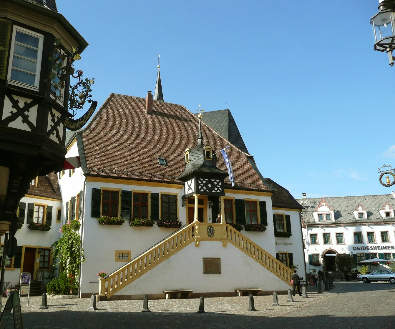 Photo showing: Townhall in Deisdesheim
