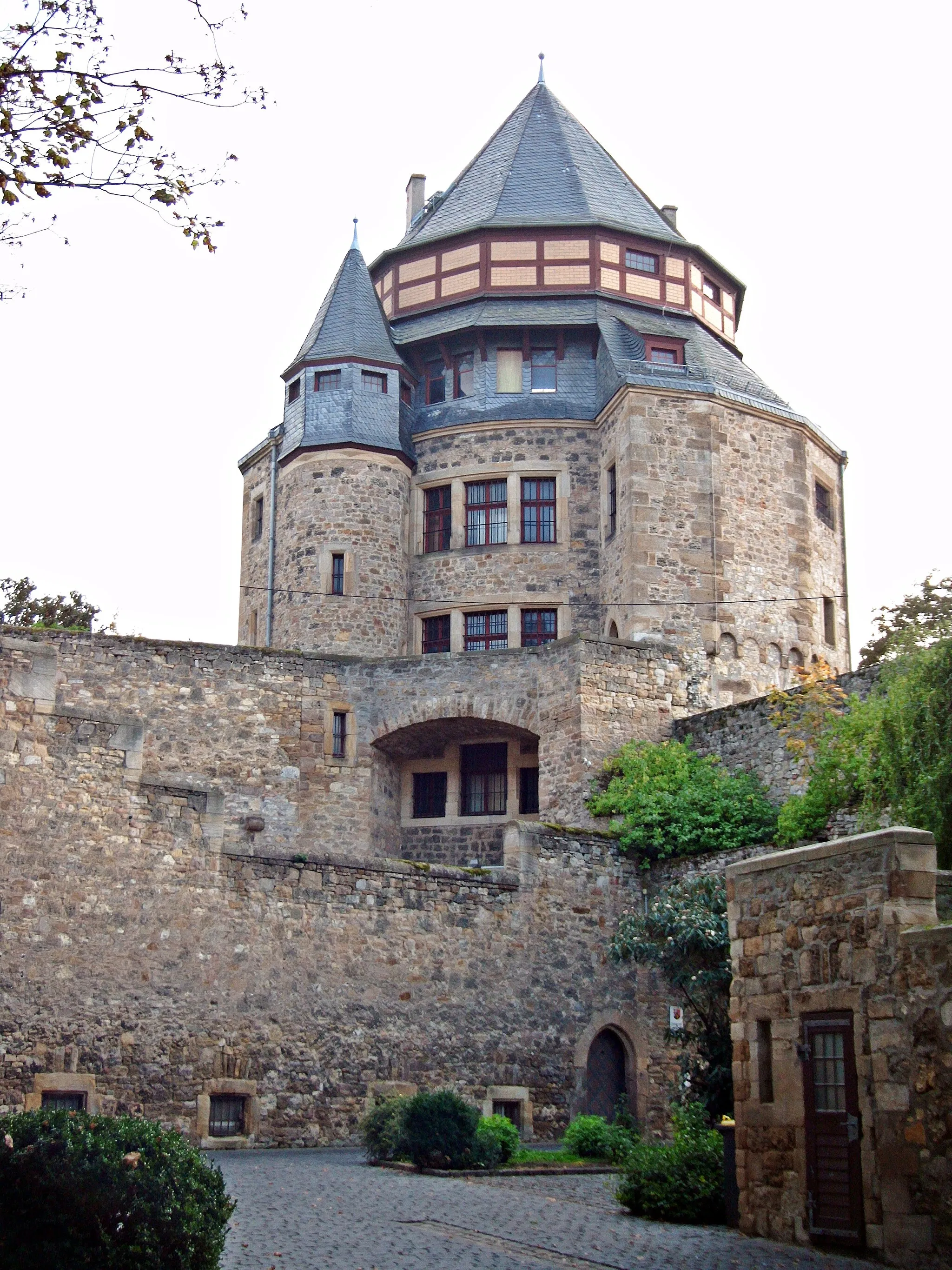 Photo showing: Alzey Burg, Rundturm