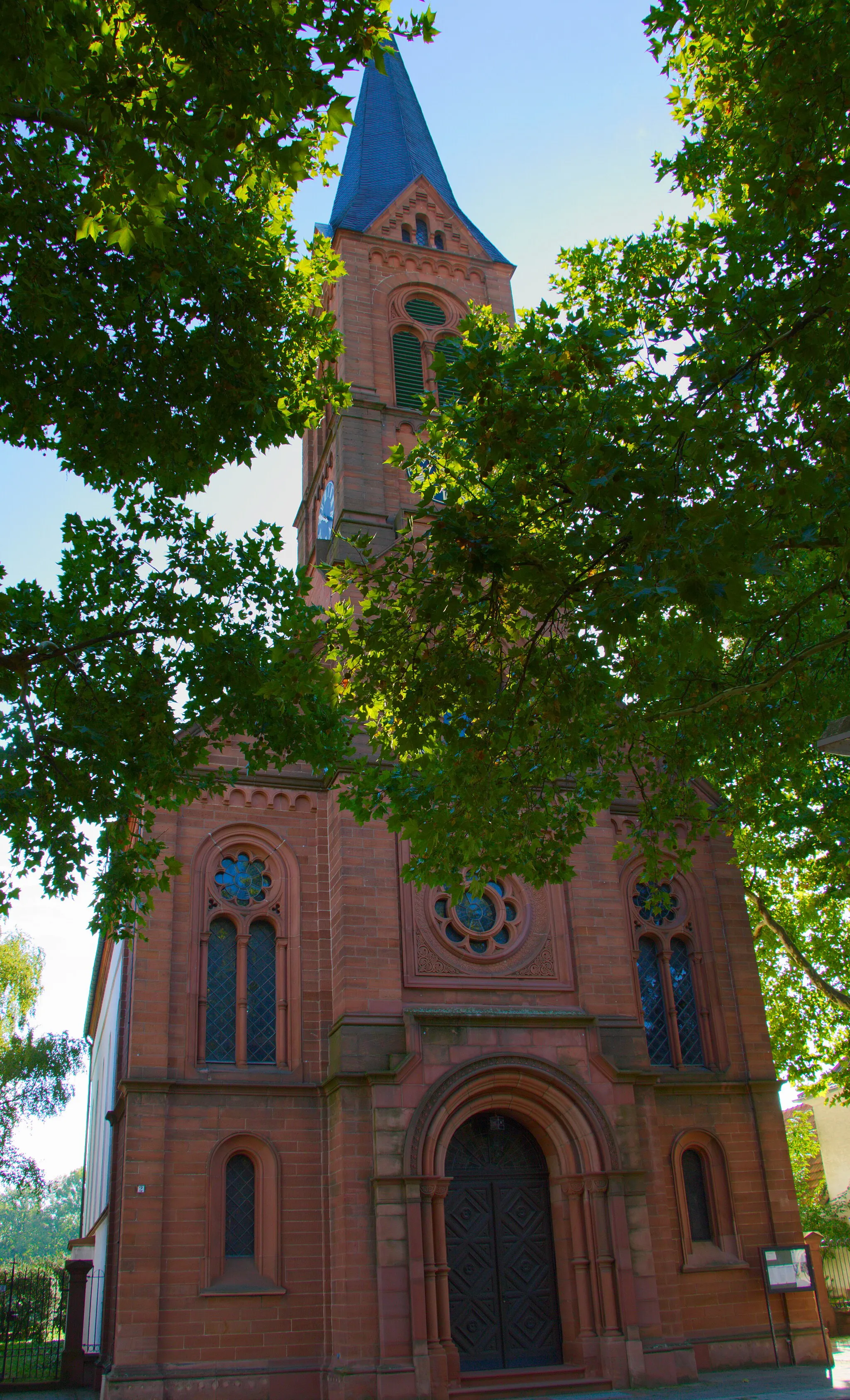 Photo showing: Katholische Pfarrkirche St.Georg in Studernheim