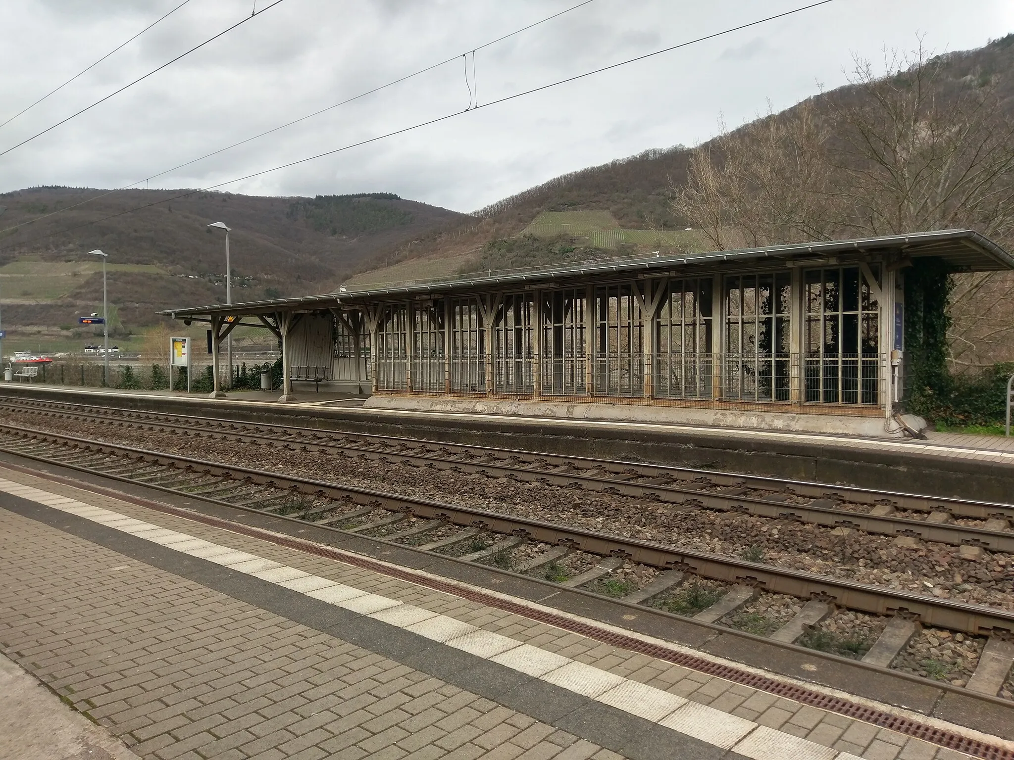 Photo showing: Bahnhof Trechtingshausen, Landkreis Mainz-Bingen