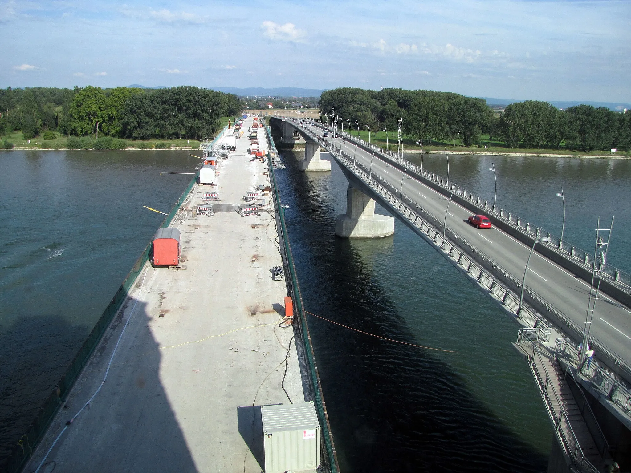 Photo showing: Nibelungen bridge in Worms