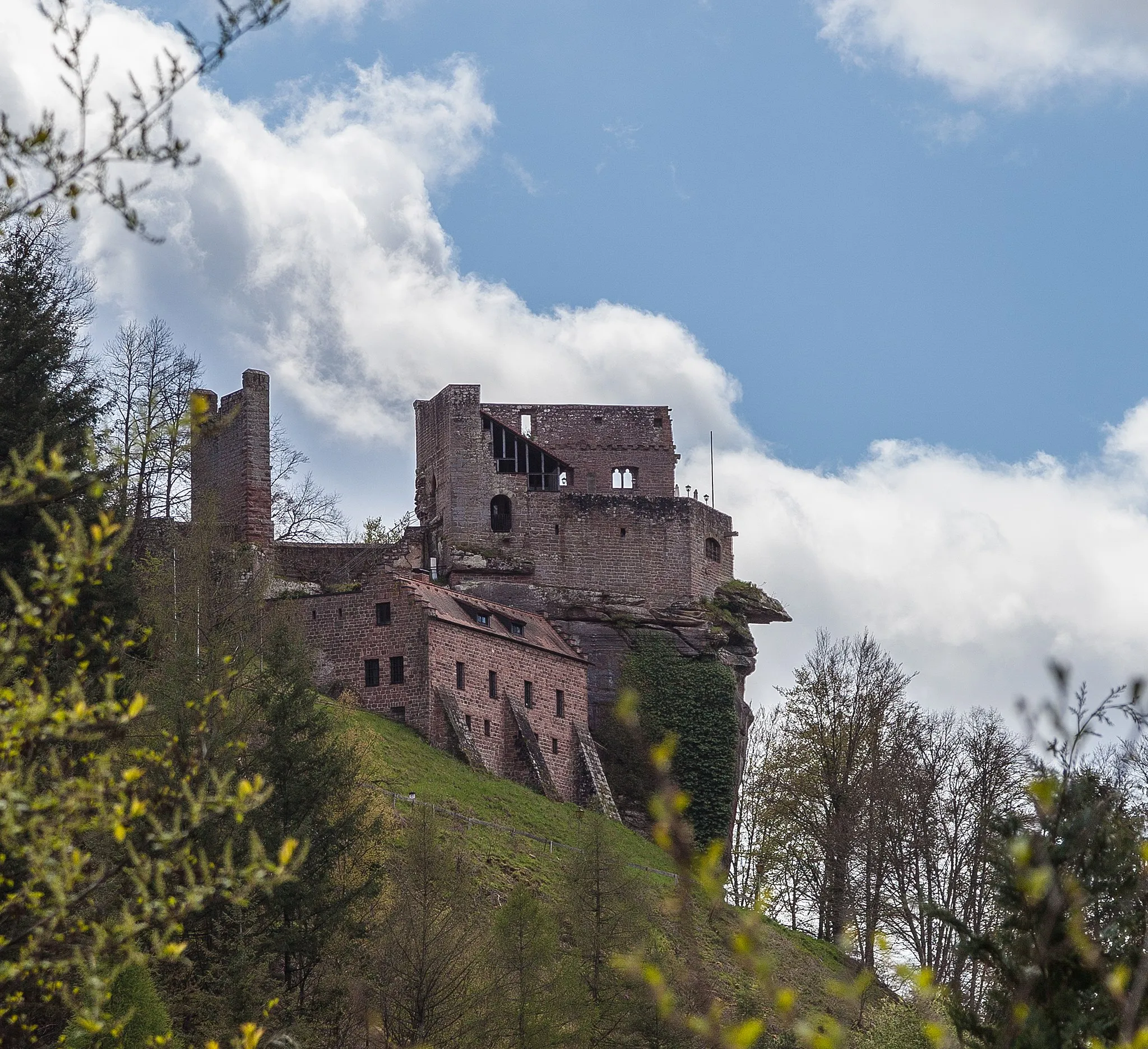 Photo showing: Castle Spangenberg - Elmsteiner Valley - Palatinate Forest - Rhineland-Palatinate