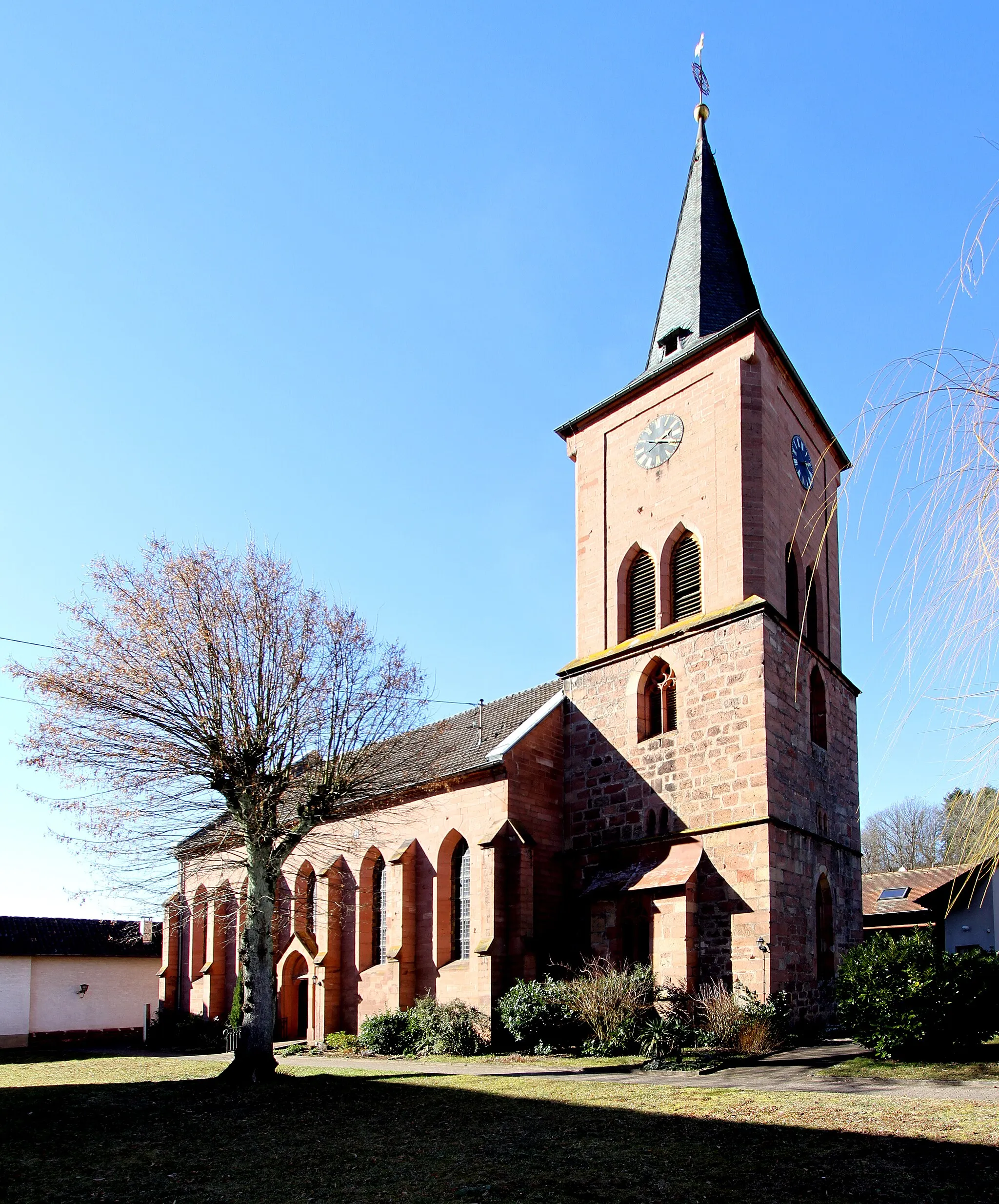 Photo showing: Protestant church in Vorderweidenthal.