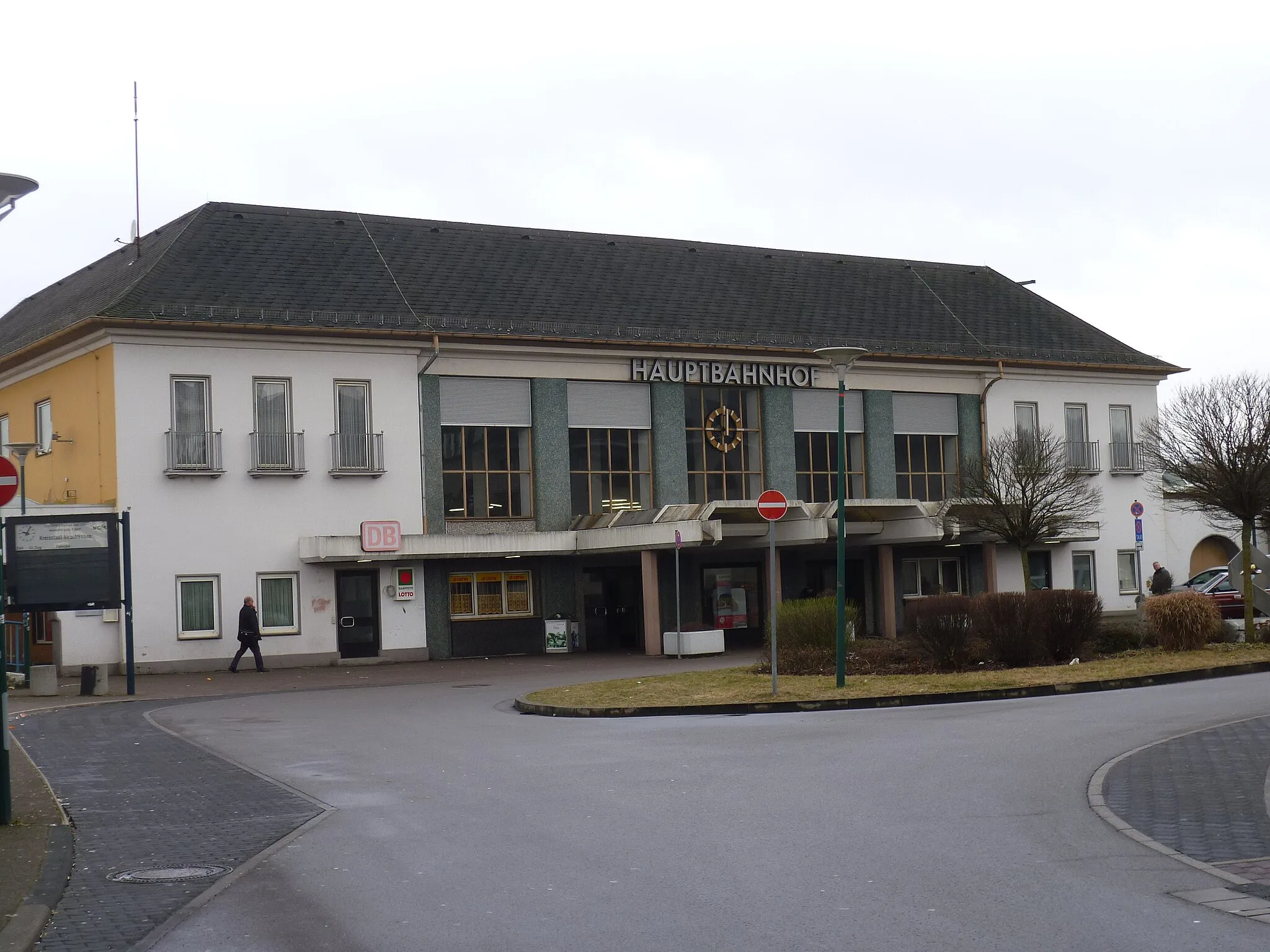 Photo showing: Train station in Neunkirchen (Saar)