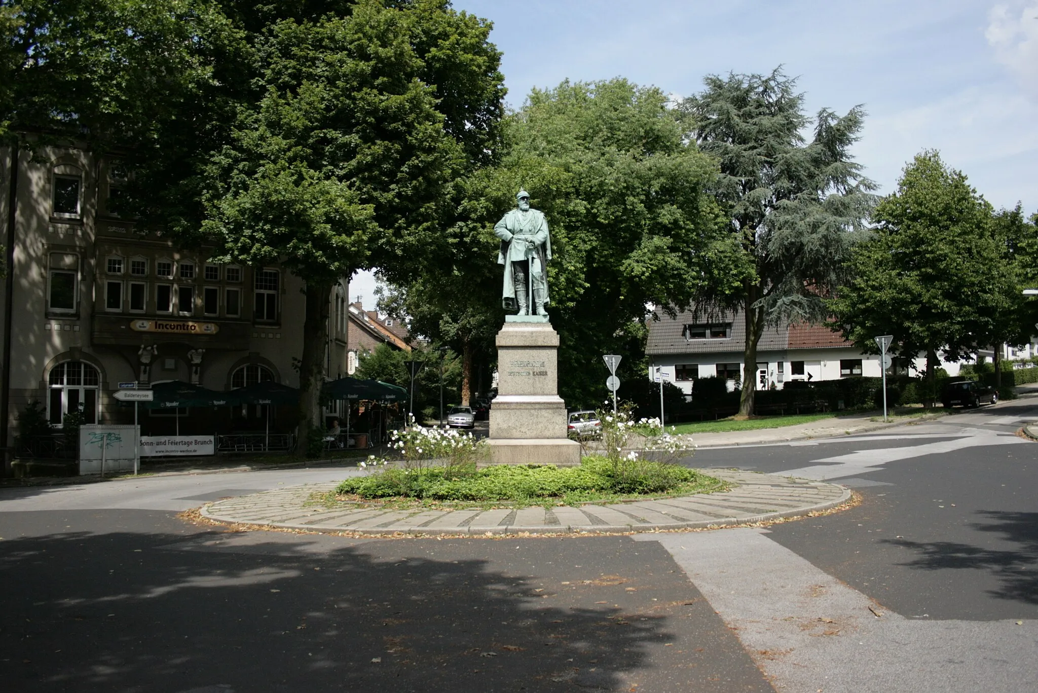 Photo showing: Denkmal für Friedrich III am Rondell in Essen-Werden
