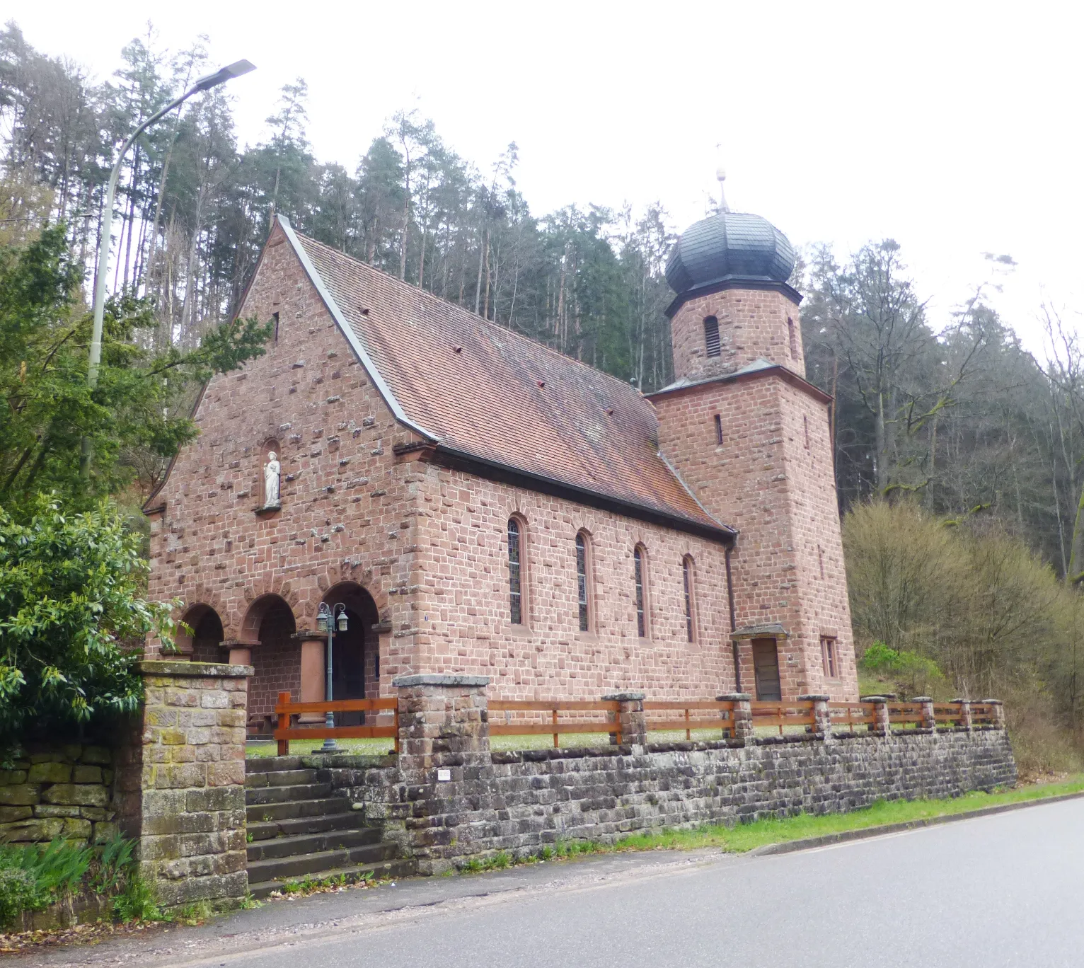 Photo showing: Speyerbrunn Church