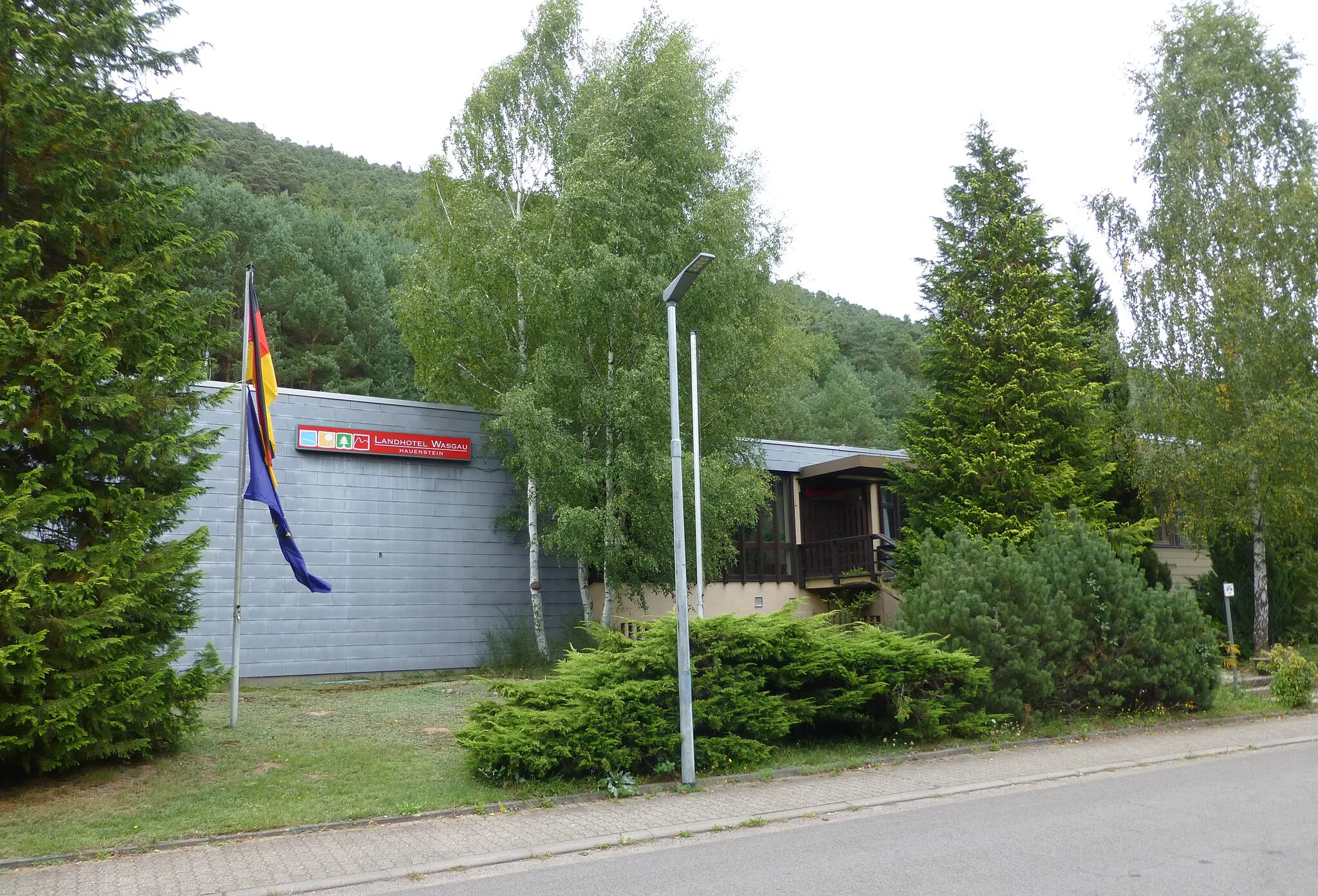 Photo showing: Hotel Wasgau in Hauenstein, Speyerstrasse, Rhineland-Palatinate (2017).